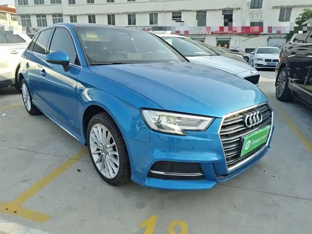 Audi A3 2018 30th Anniversary Edition Sportback 35 TFSI Fashion Model — миниатюра 4