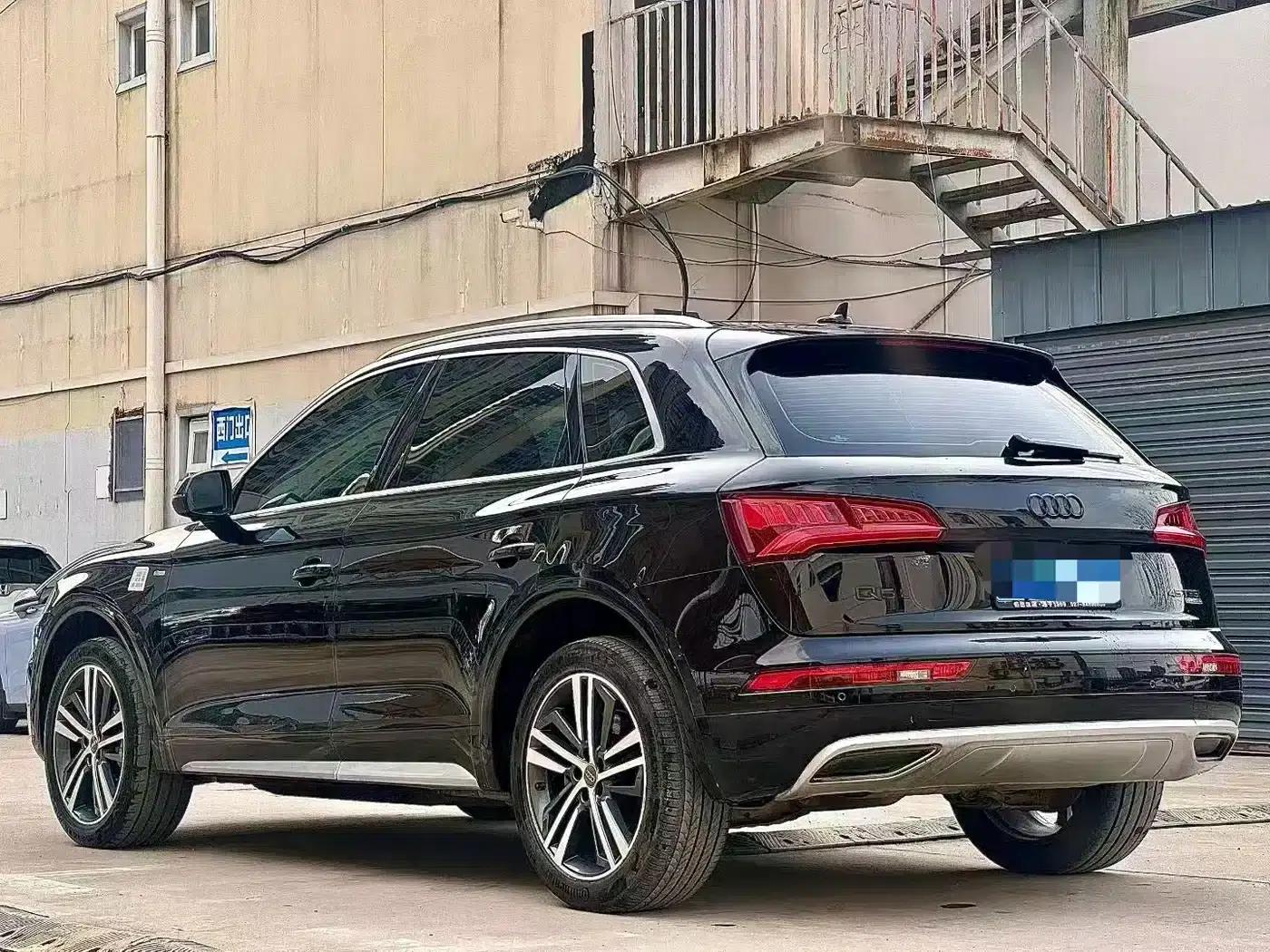 Audi Q5L 2018 40 TFSI Luxury Progressive Edition (National V Emission Standard) — миниатюра 4