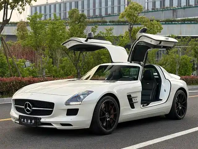 2011 Mercedes-Benz SLS AMG
