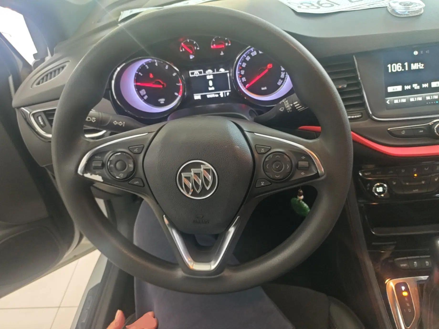 Buick Verano 2016 Hatchback GS 20T Dual-Clutch Passionate Sporty Model — миниатюра 14