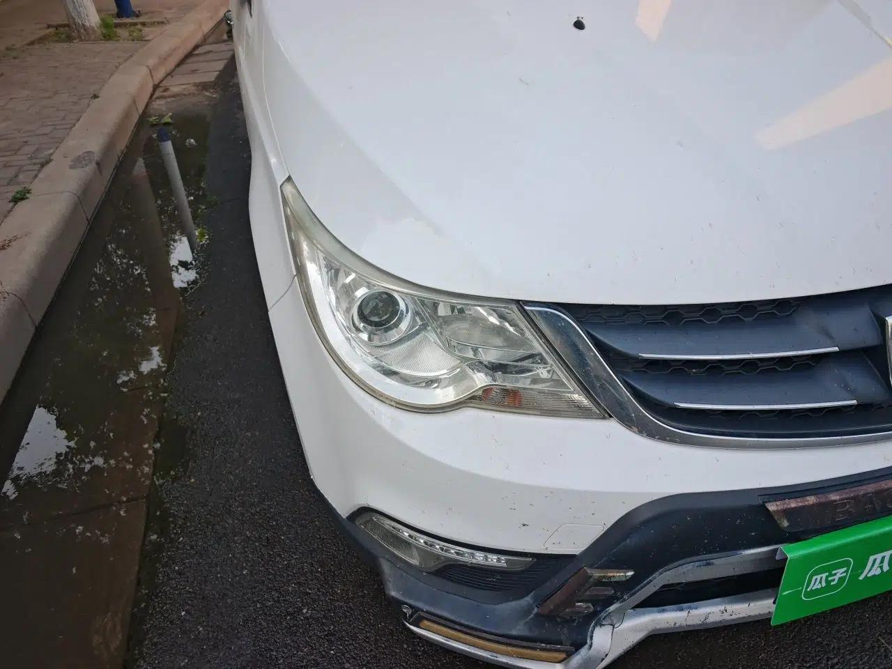 Baojun 730 2014 1.5L Manual Luxury Navigation ESP Version 7 Seats — миниатюра 7