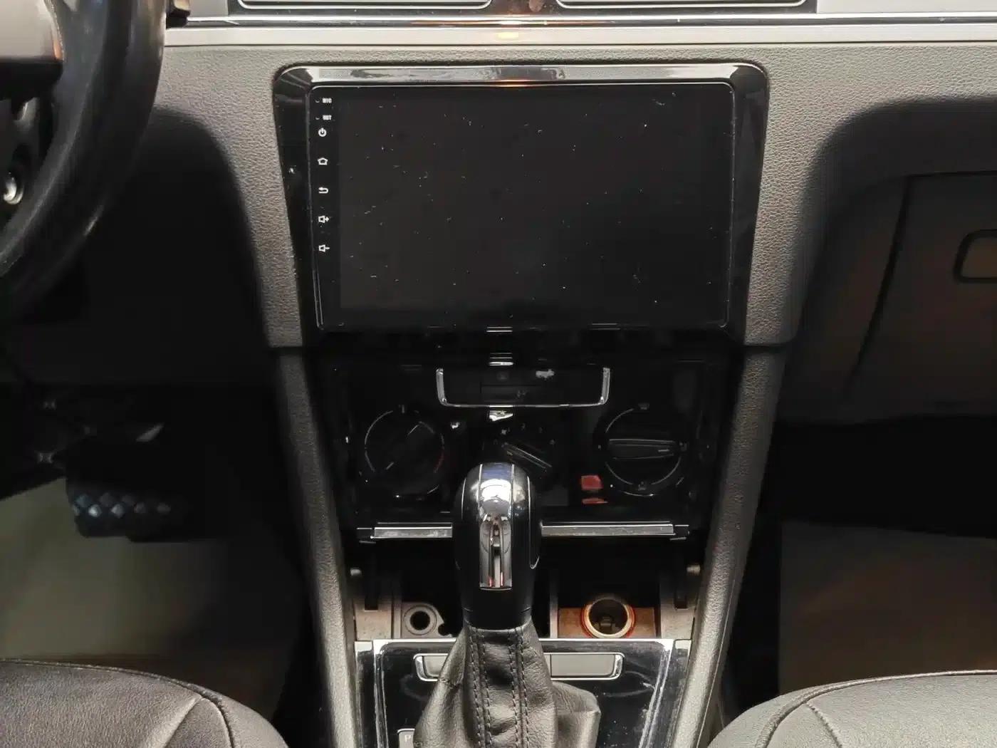 2015 Volkswagen Bora Value Edition 1.6L Automatic Fashion Model — миниатюра 18