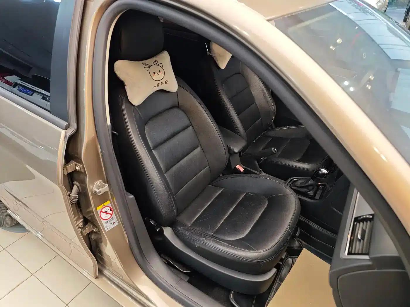 2015 Volkswagen Bora Value Edition 1.6L Automatic Fashion Model — миниатюра 30