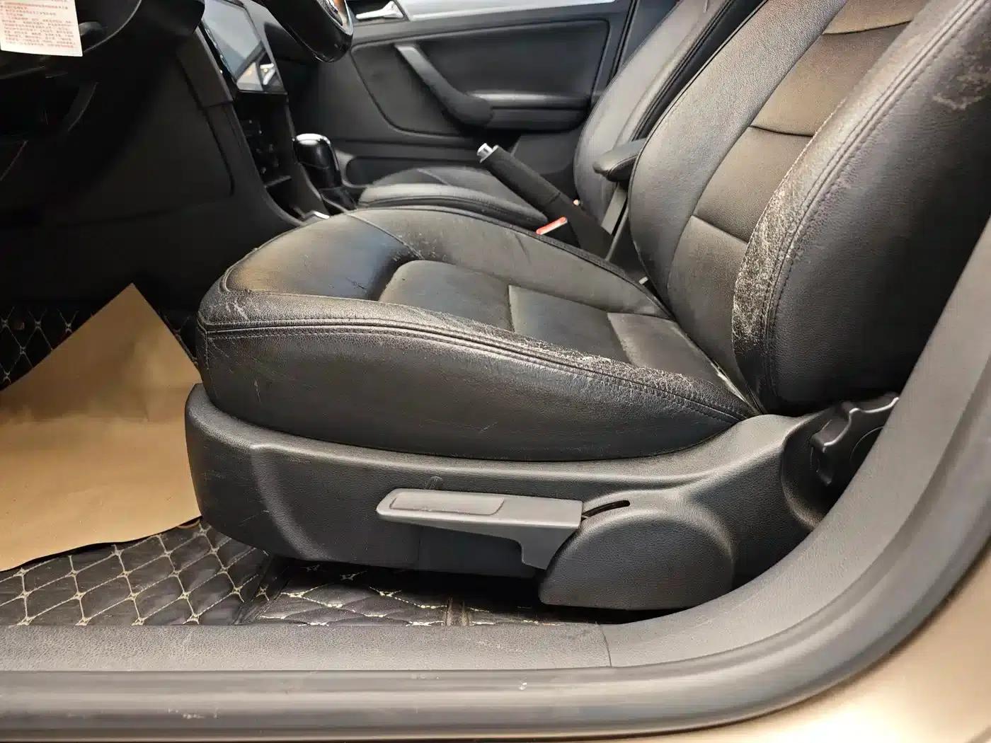 2015 Volkswagen Bora Value Edition 1.6L Automatic Fashion Model — миниатюра 10