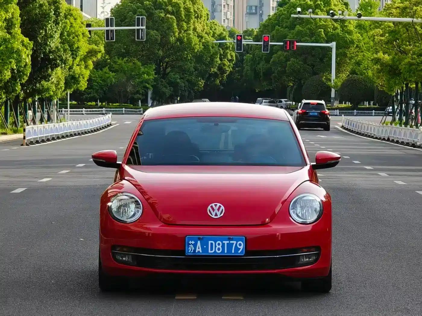 2013 Volkswagen Beetle 1.2TSI Fashion Edition — миниатюра 2