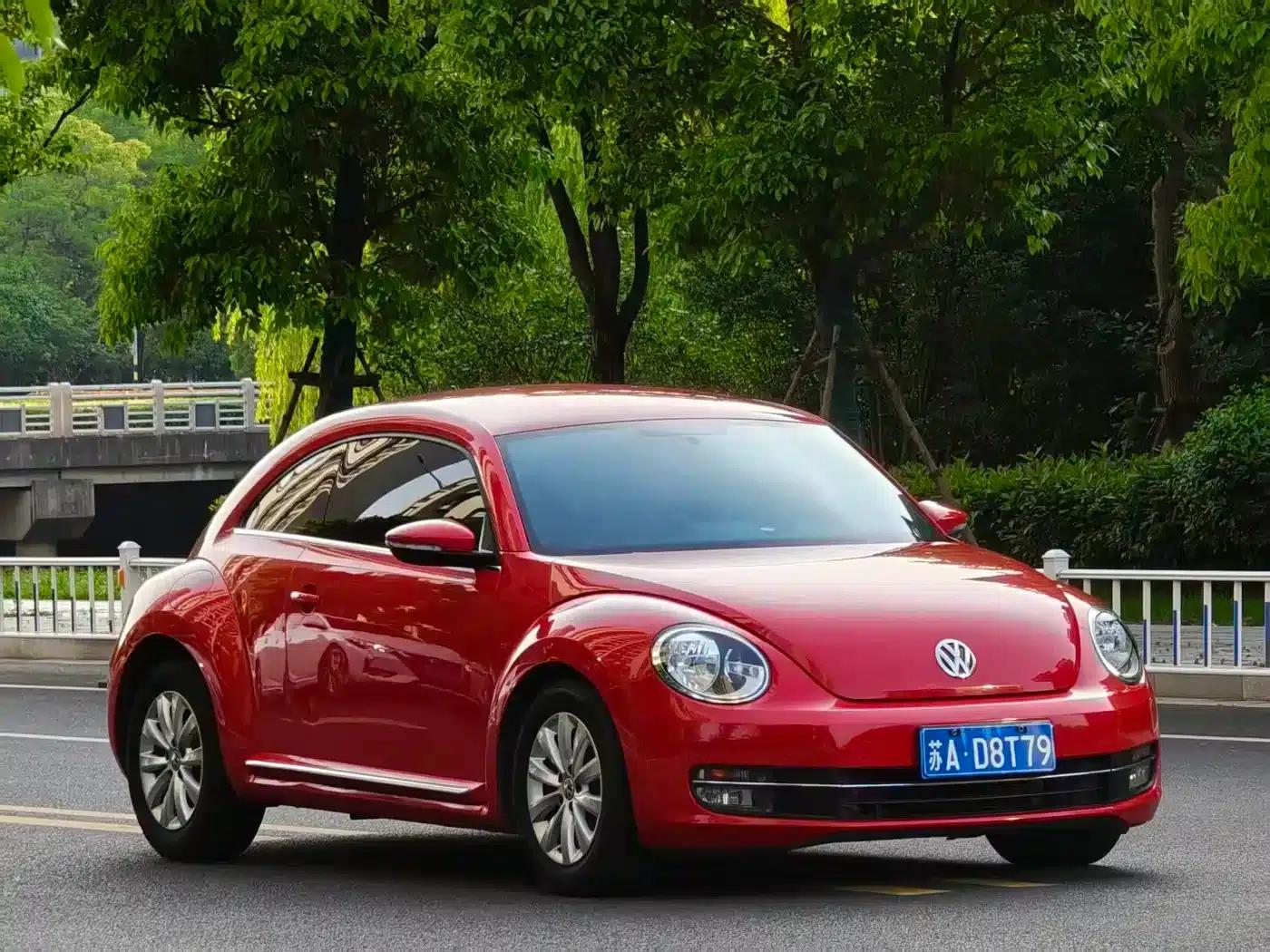 2013 Volkswagen Beetle 1.2TSI Fashion Edition — миниатюра 3