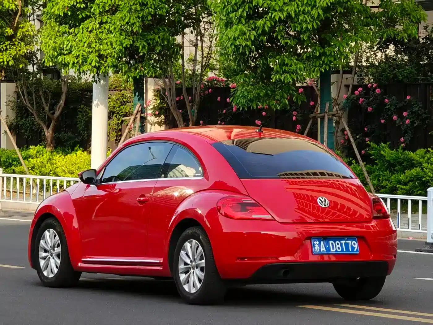 2013 Volkswagen Beetle 1.2TSI Fashion Edition — миниатюра 9