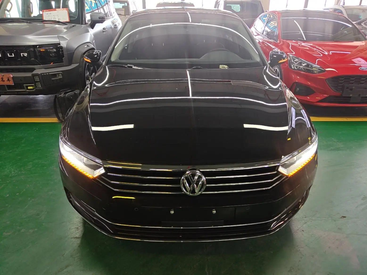 Volkswagen Magotan 2019 330TSI DSG Leading Model China VI Standard — миниатюра 2
