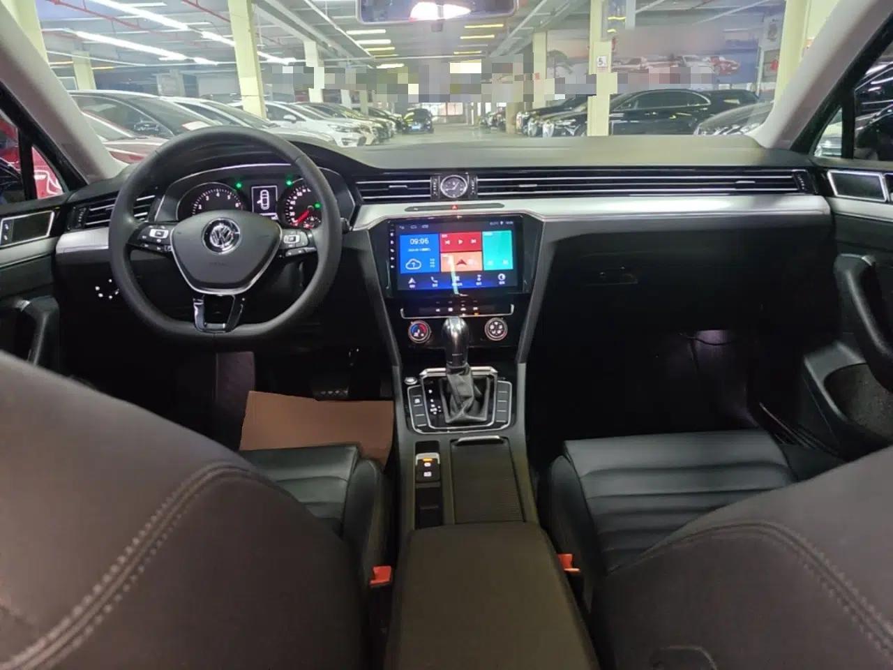 Volkswagen Magotan 2019 330TSI DSG Leading Model China VI Standard — миниатюра 12
