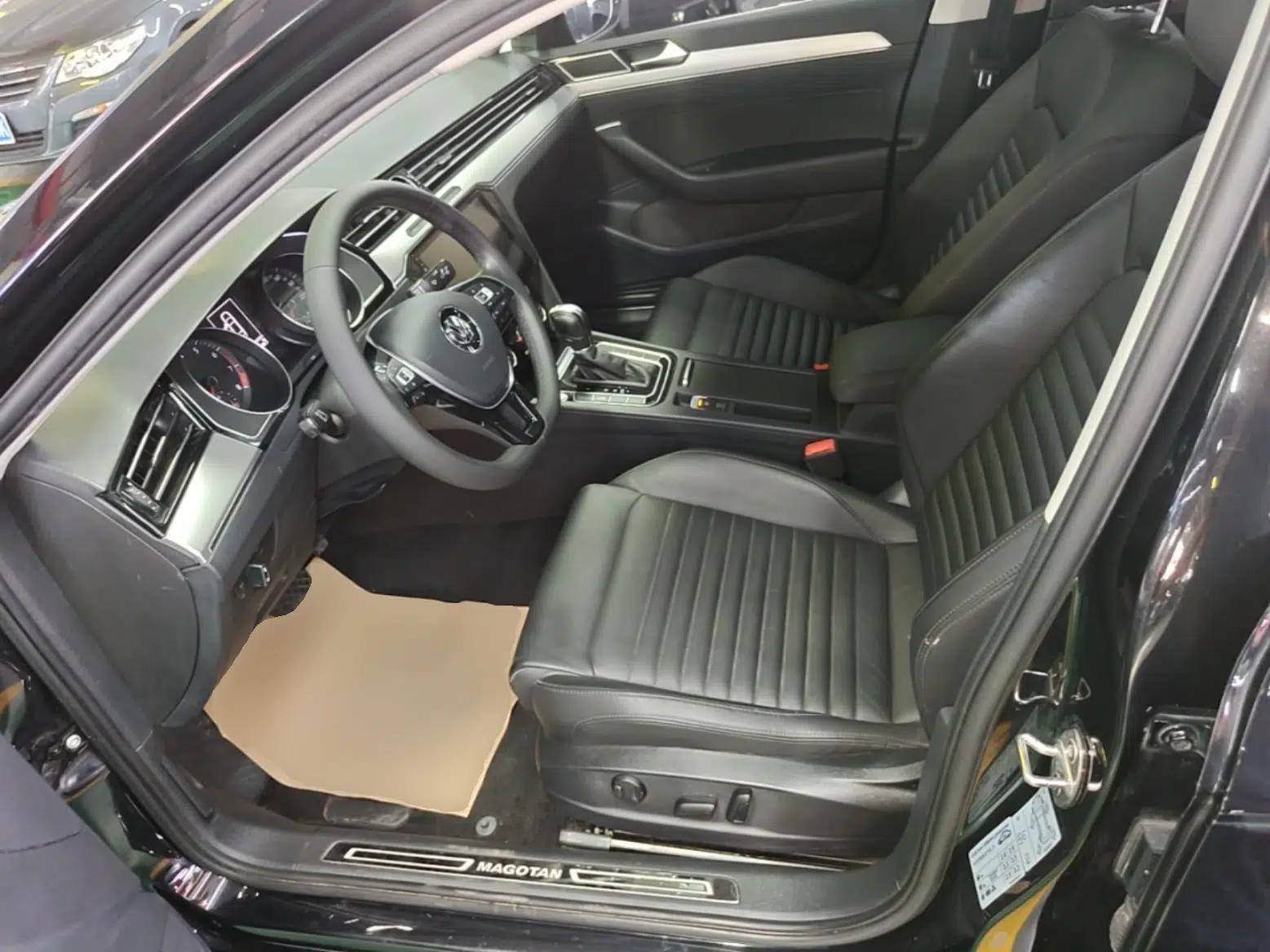 Volkswagen Magotan 2019 330TSI DSG Leading Model China VI Standard — миниатюра 17
