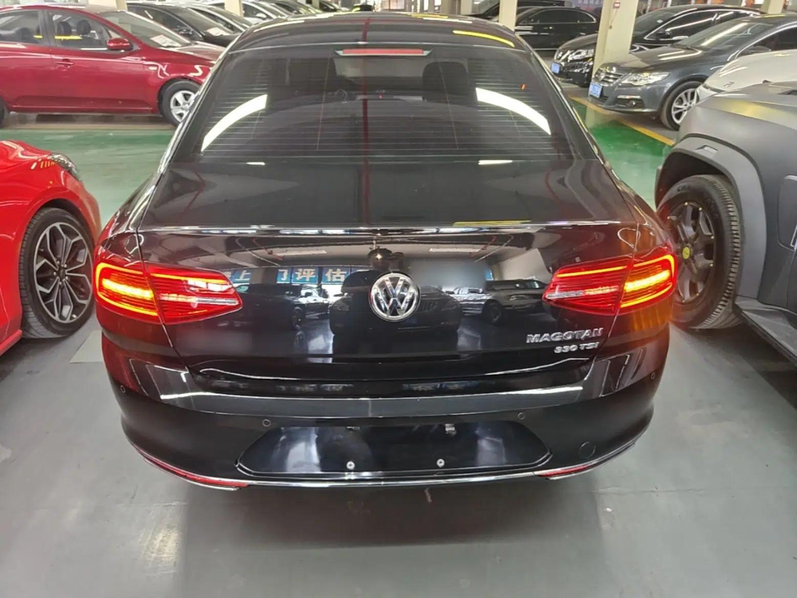Volkswagen Magotan 2019 330TSI DSG Leading Model China VI Standard — миниатюра 3