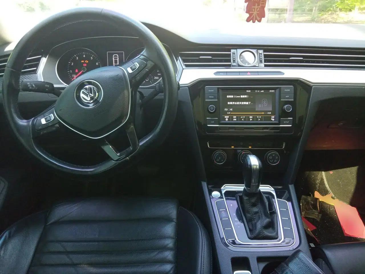 Volkswagen Magotan 2018 330TSI DSG Advanced Model — миниатюра 18