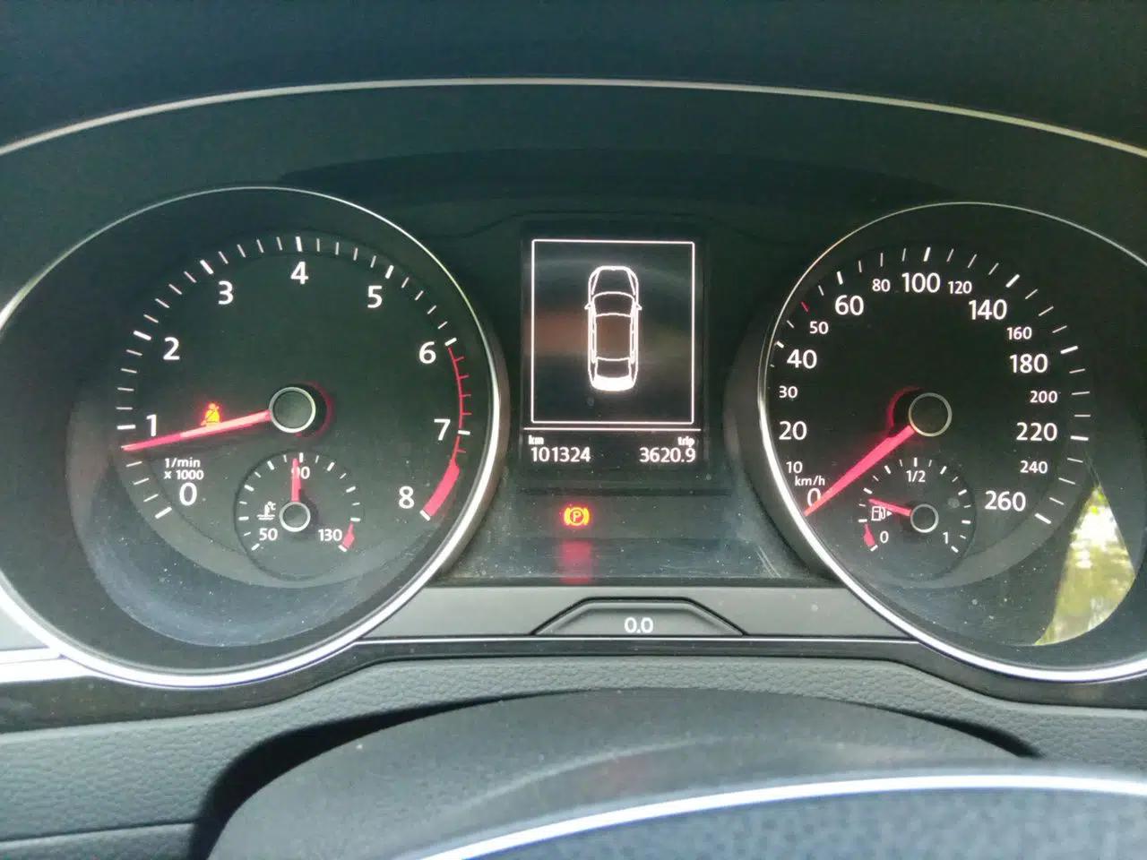 Volkswagen Magotan 2018 330TSI DSG Advanced Model — миниатюра 10
