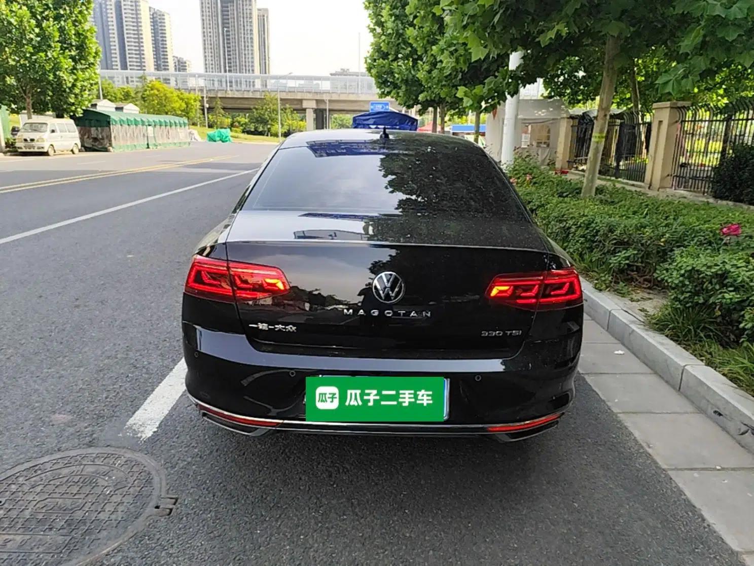 Volkswagen Magotan 2020 330TSI DSG Leading Model — миниатюра 3