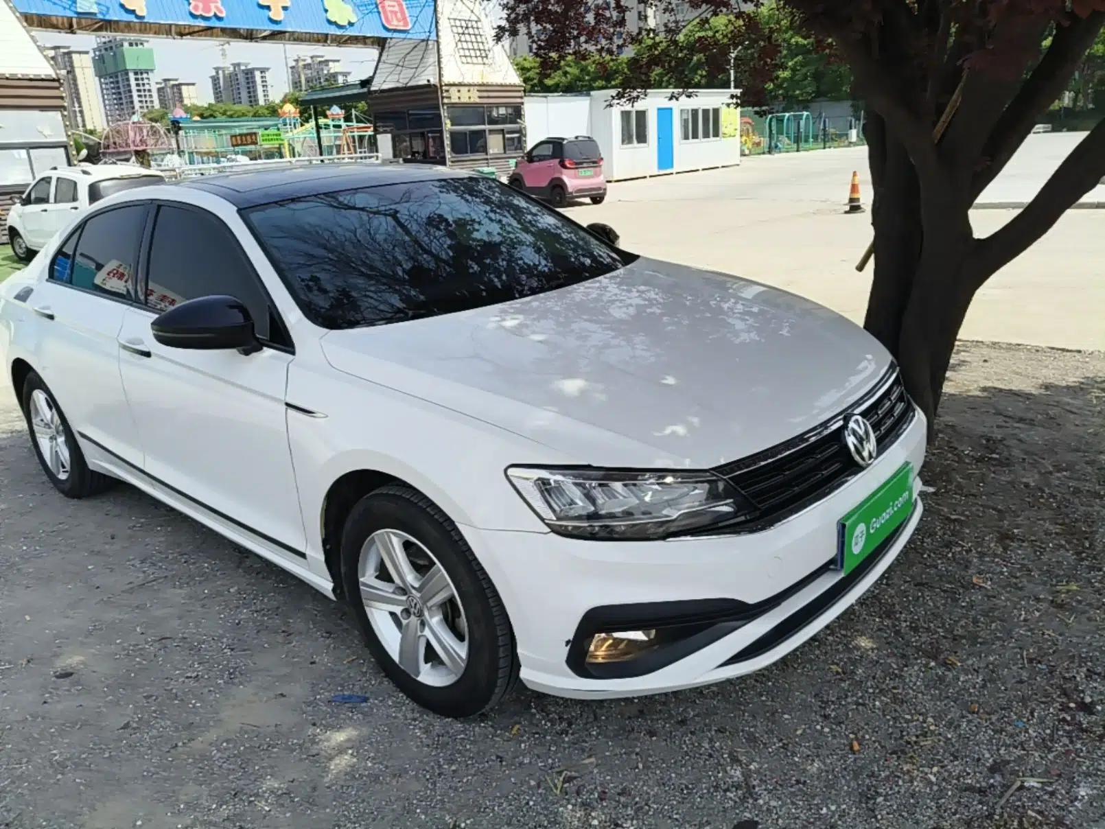 Volkswagen Lamando 2019 230TSI DSG Fashion Edition China VI — миниатюра 3