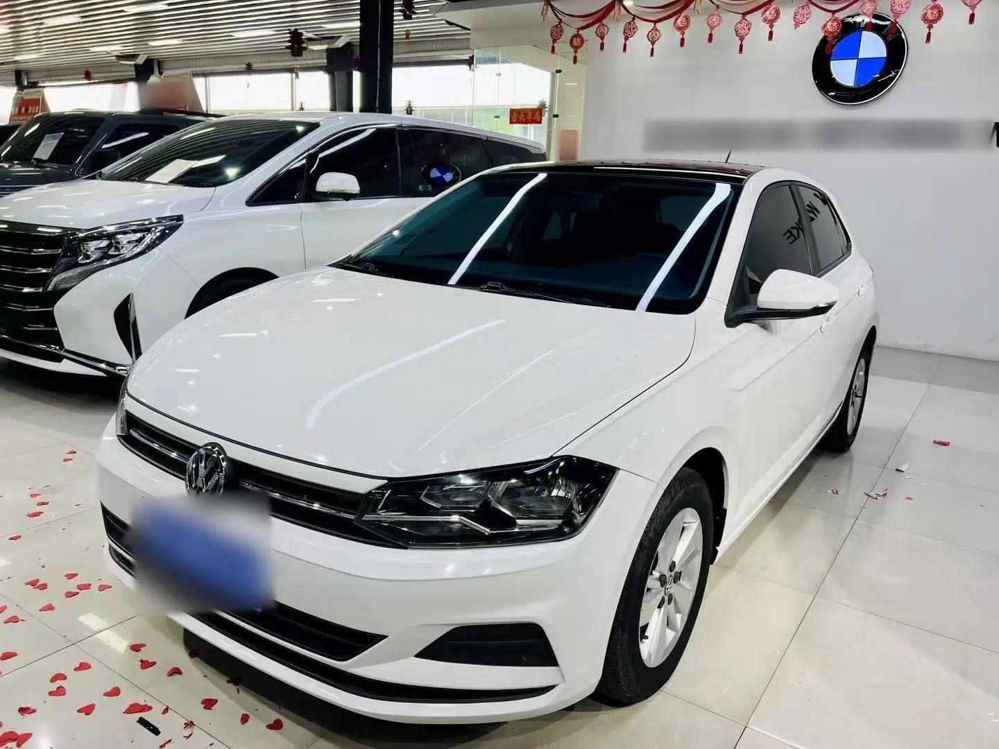 Volkswagen Polo 2019 Plus 1.5L Automatic Panoramic Enjoyment Edition — миниатюра 1