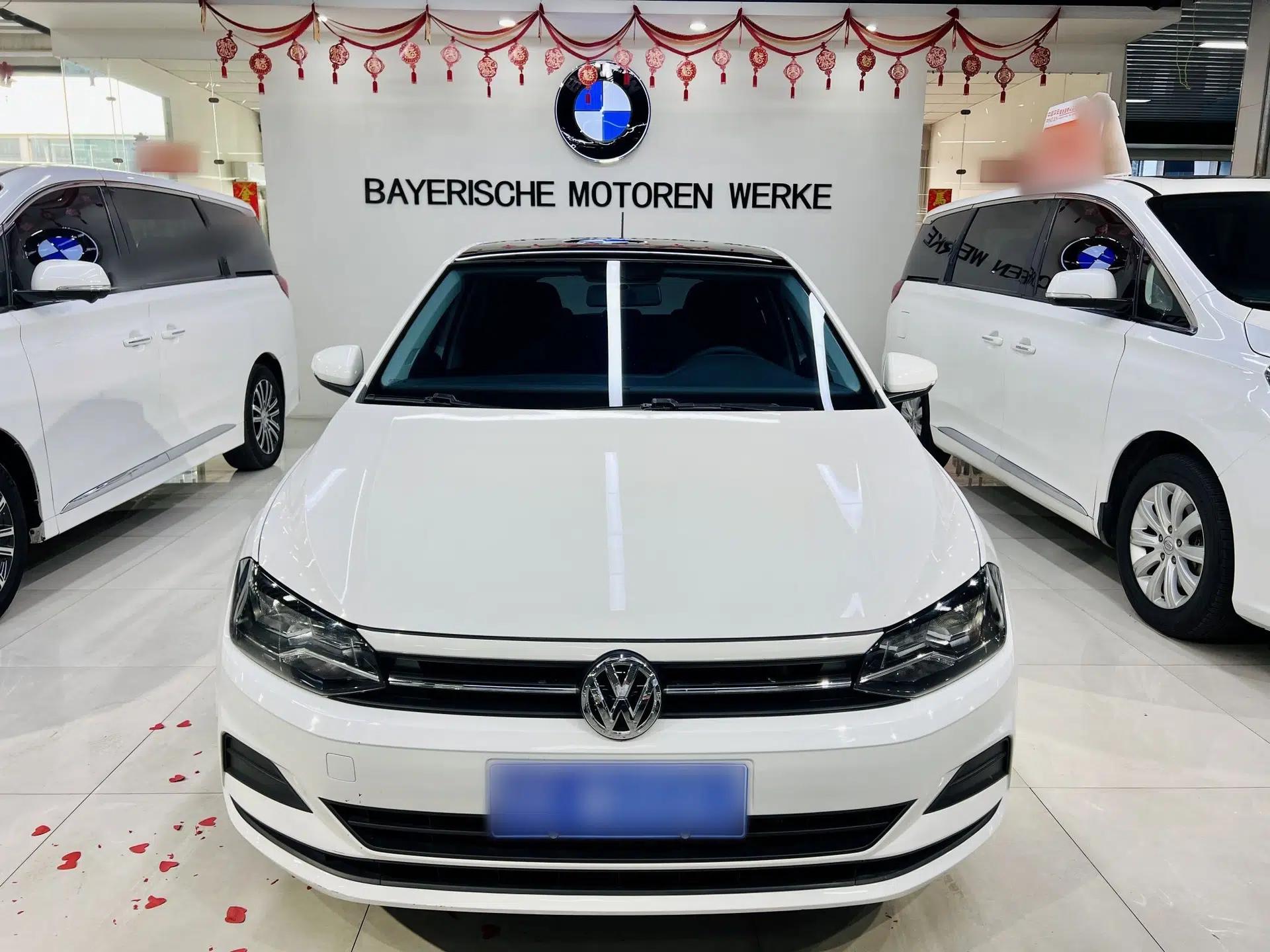 Volkswagen Polo 2019 Plus 1.5L Automatic Panoramic Enjoyment Edition — миниатюра 2