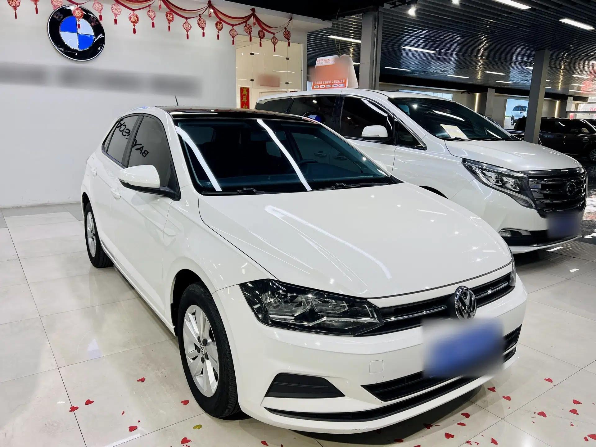 Volkswagen Polo 2019 Plus 1.5L Automatic Panoramic Enjoyment Edition — миниатюра 3