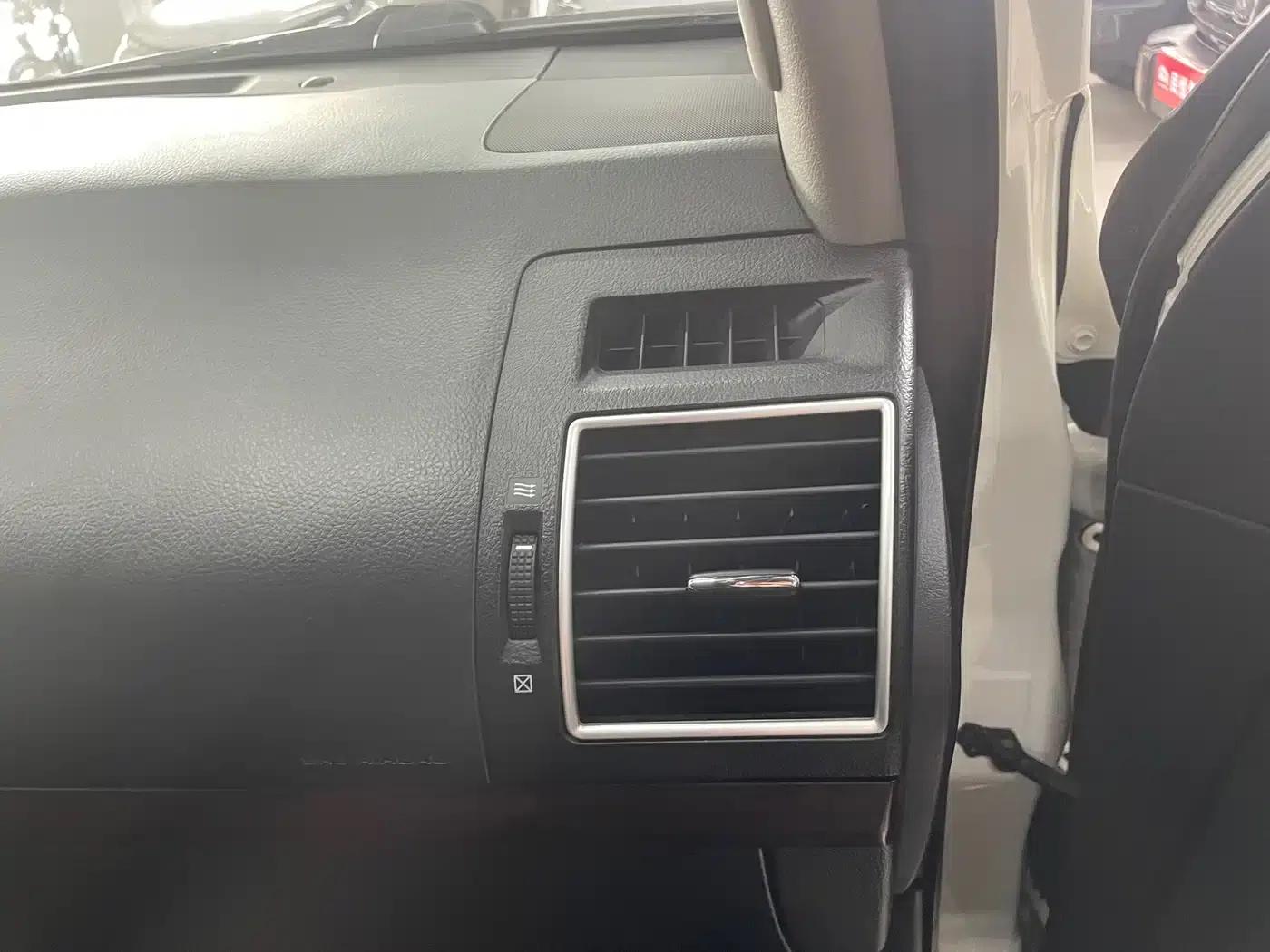 2016 Prado 3.5L Automatic TX-L NAVI — миниатюра 16