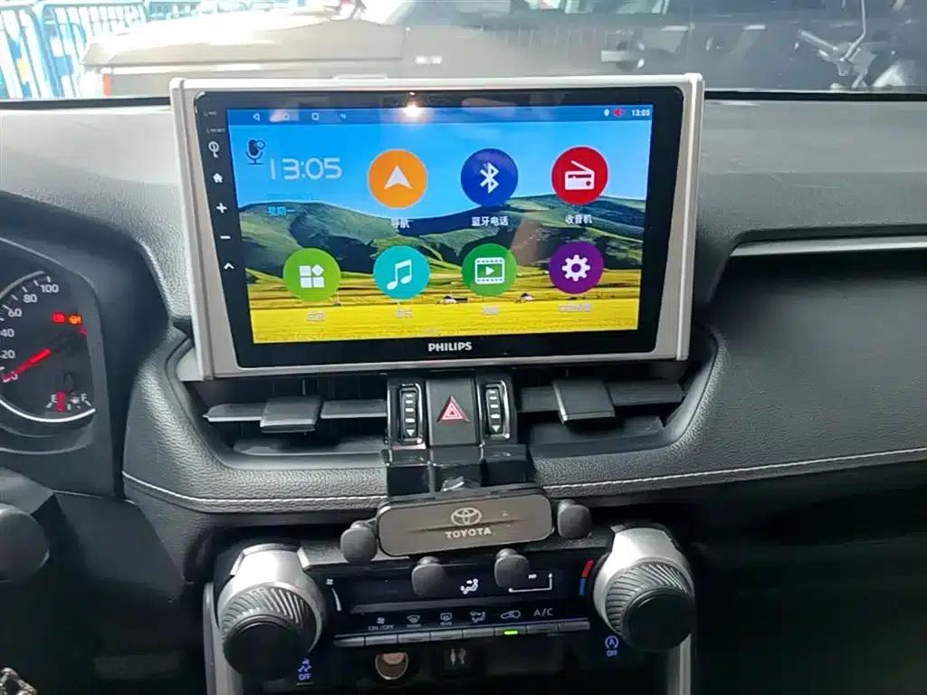 2022 Toyota RAV4 (Facelift) 2.0L CVT 2WD Leading Edition — миниатюра 13
