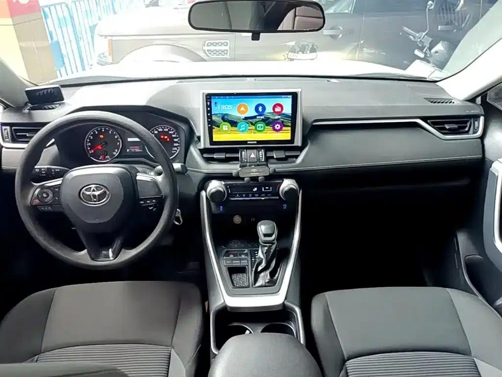 2022 Toyota RAV4 (Facelift) 2.0L CVT 2WD Leading Edition — миниатюра 10
