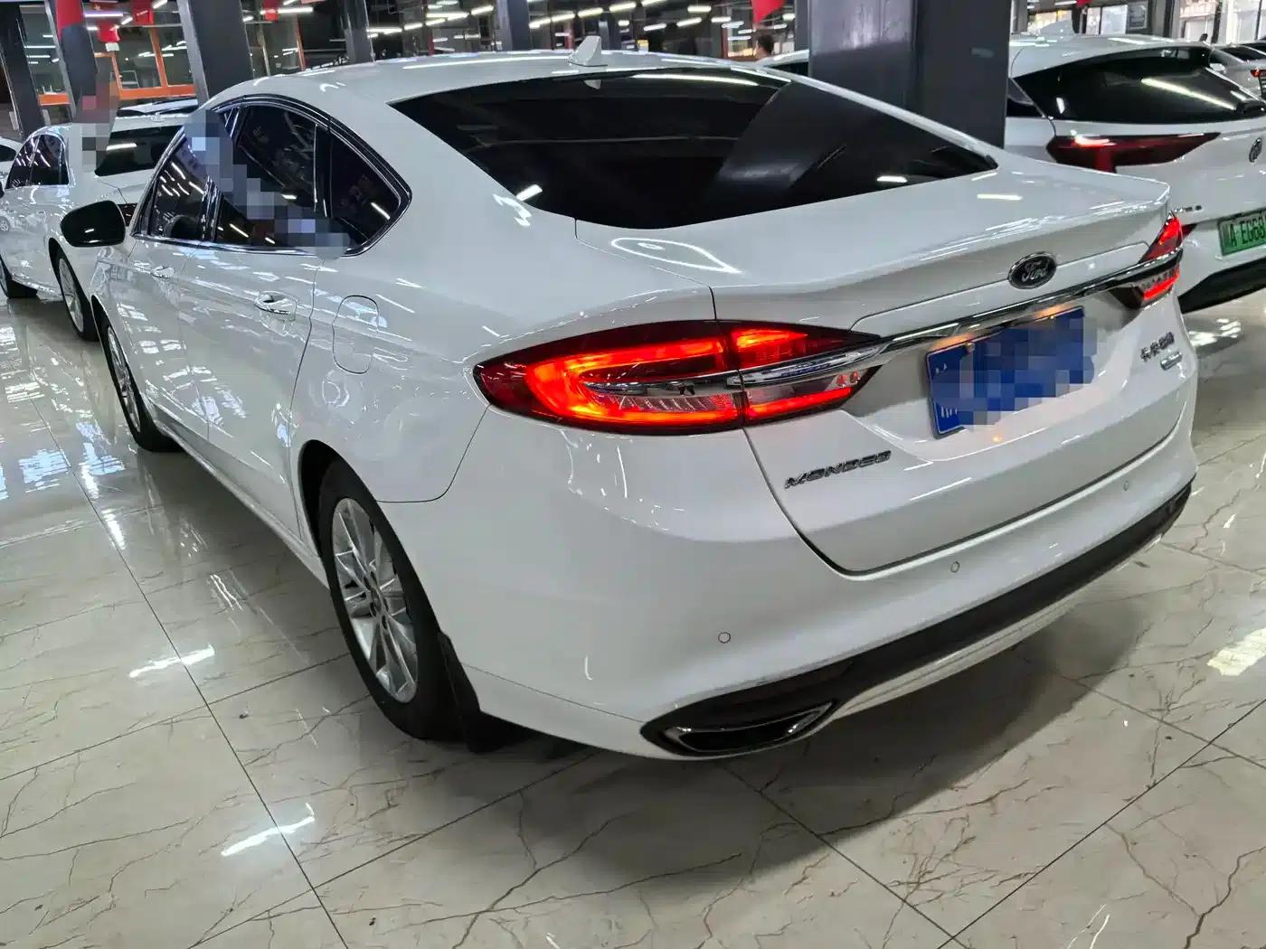 2017 Ford Mondeo EcoBoost 180 Fashion Edition — миниатюра 4