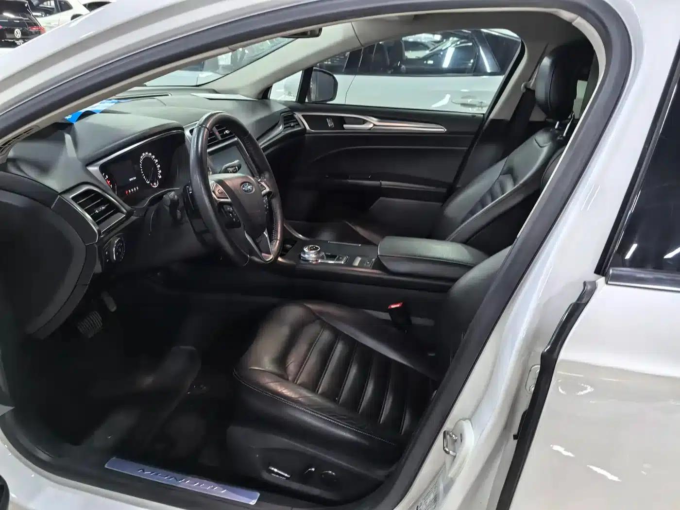 2017 Ford Mondeo EcoBoost 180 Fashion Edition — миниатюра 7