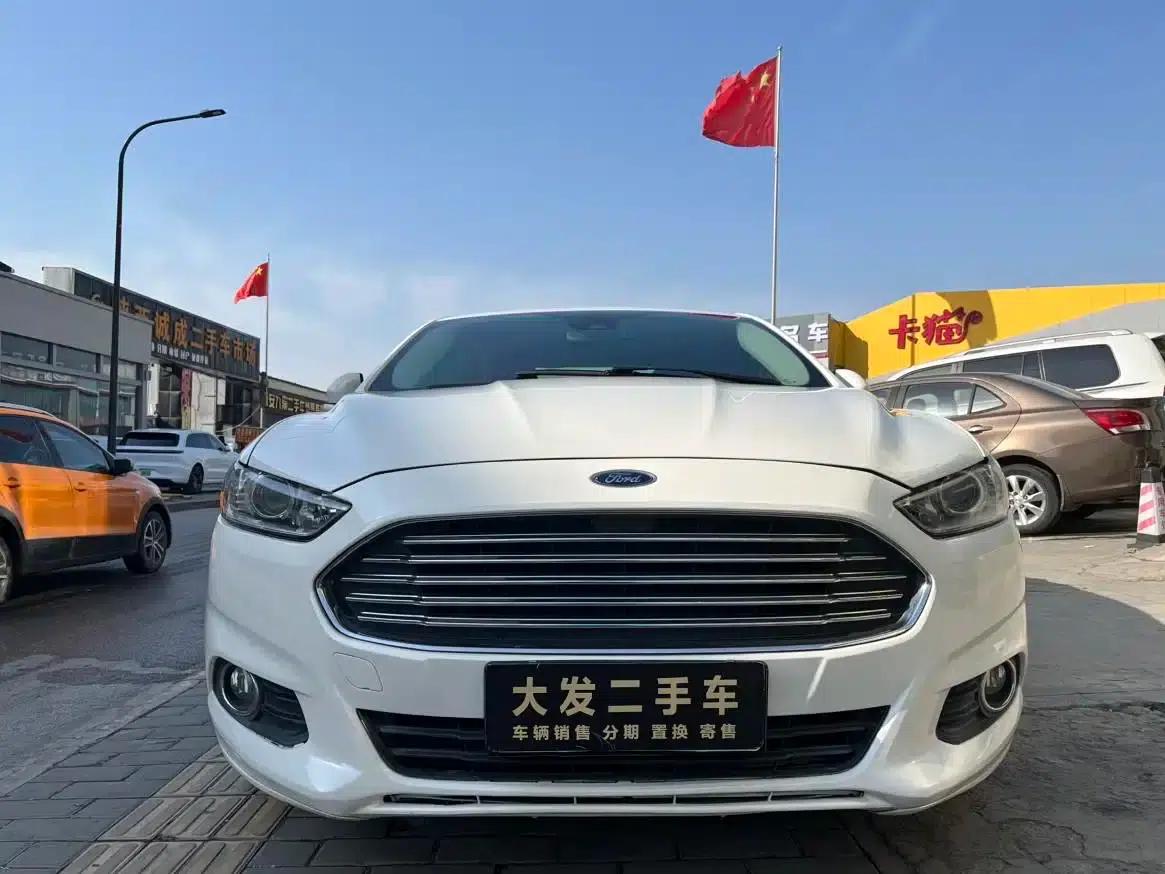 2013 Ford Mondeo 1.5L GTDi180 Fashion Edition — миниатюра 3