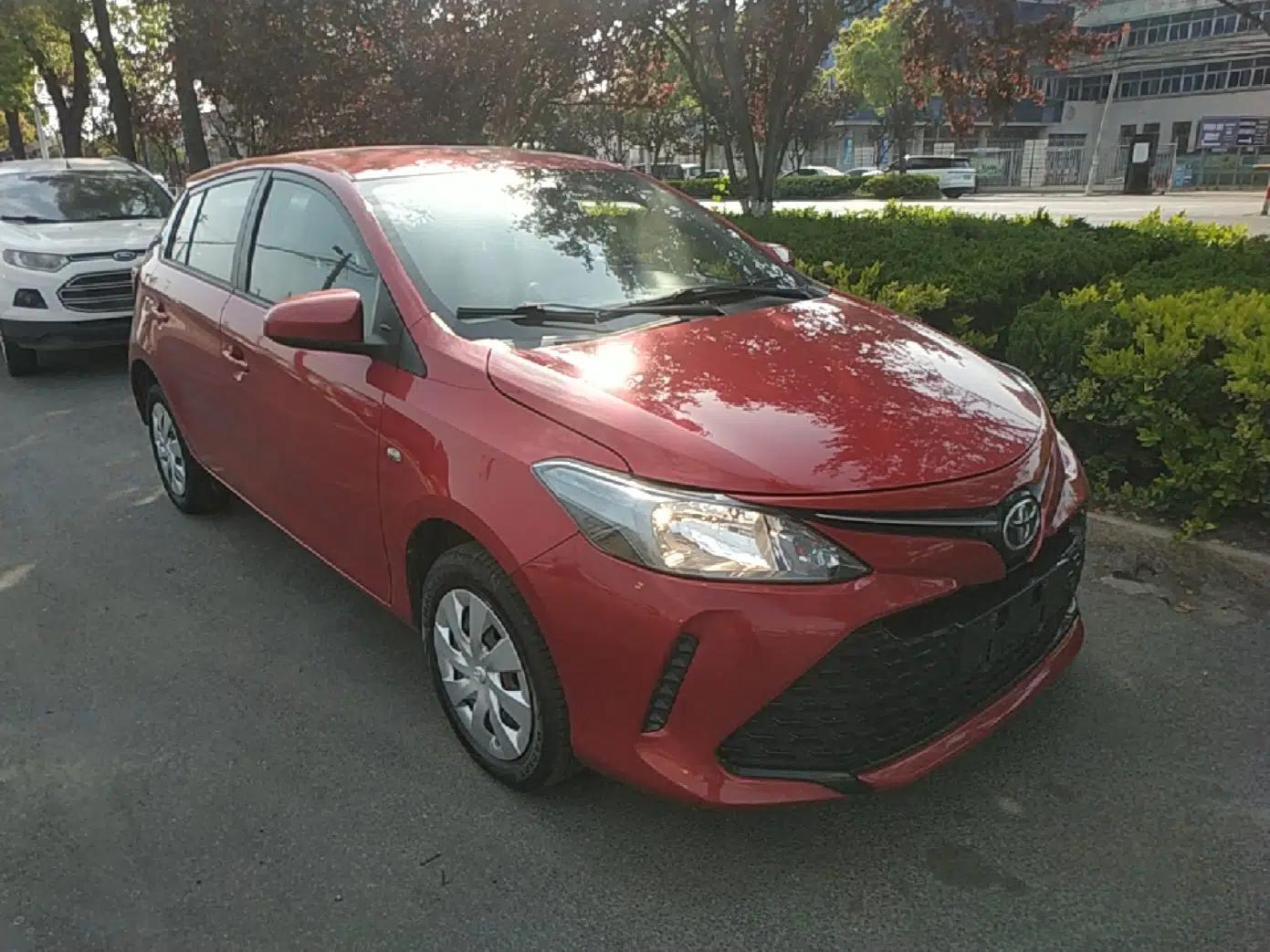 Toyota Vios FS 2017 1.5L CVT Fengchi Edition — миниатюра 3