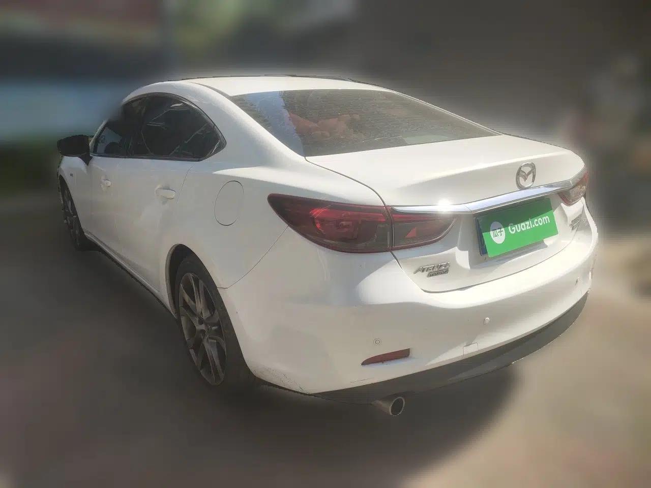 Mazda Atenza 2018 2.5L Skyactiv Sport Version China V Standard — миниатюра 4