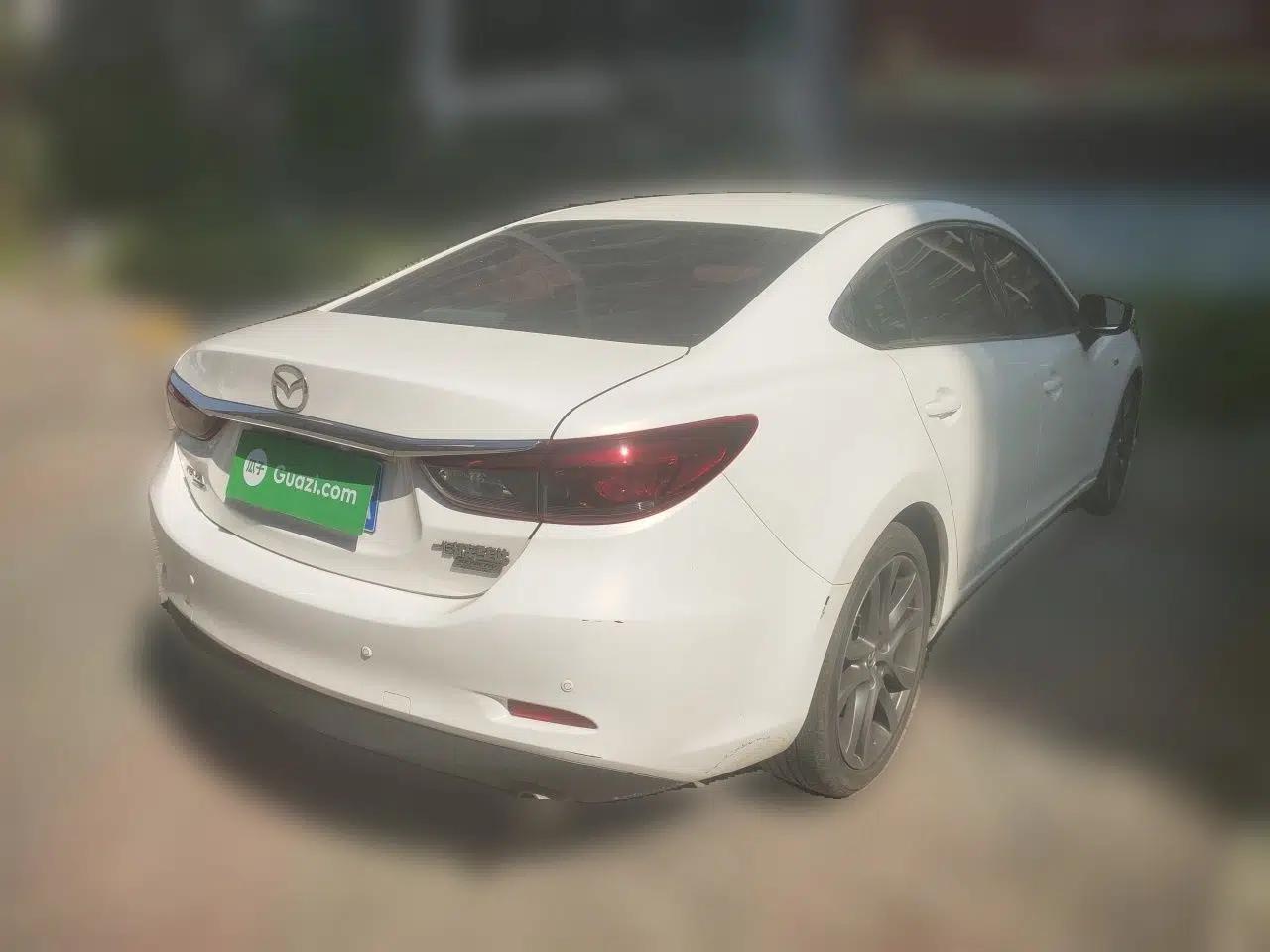 Mazda Atenza 2018 2.5L Skyactiv Sport Version China V Standard — миниатюра 6
