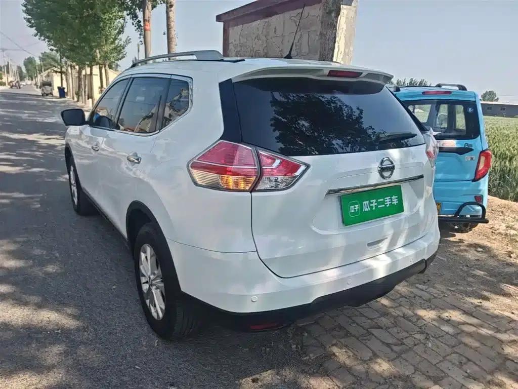 Nissan X-Trail 2015 2.0L CVT Comfort MAX Edition 2WD — миниатюра 5