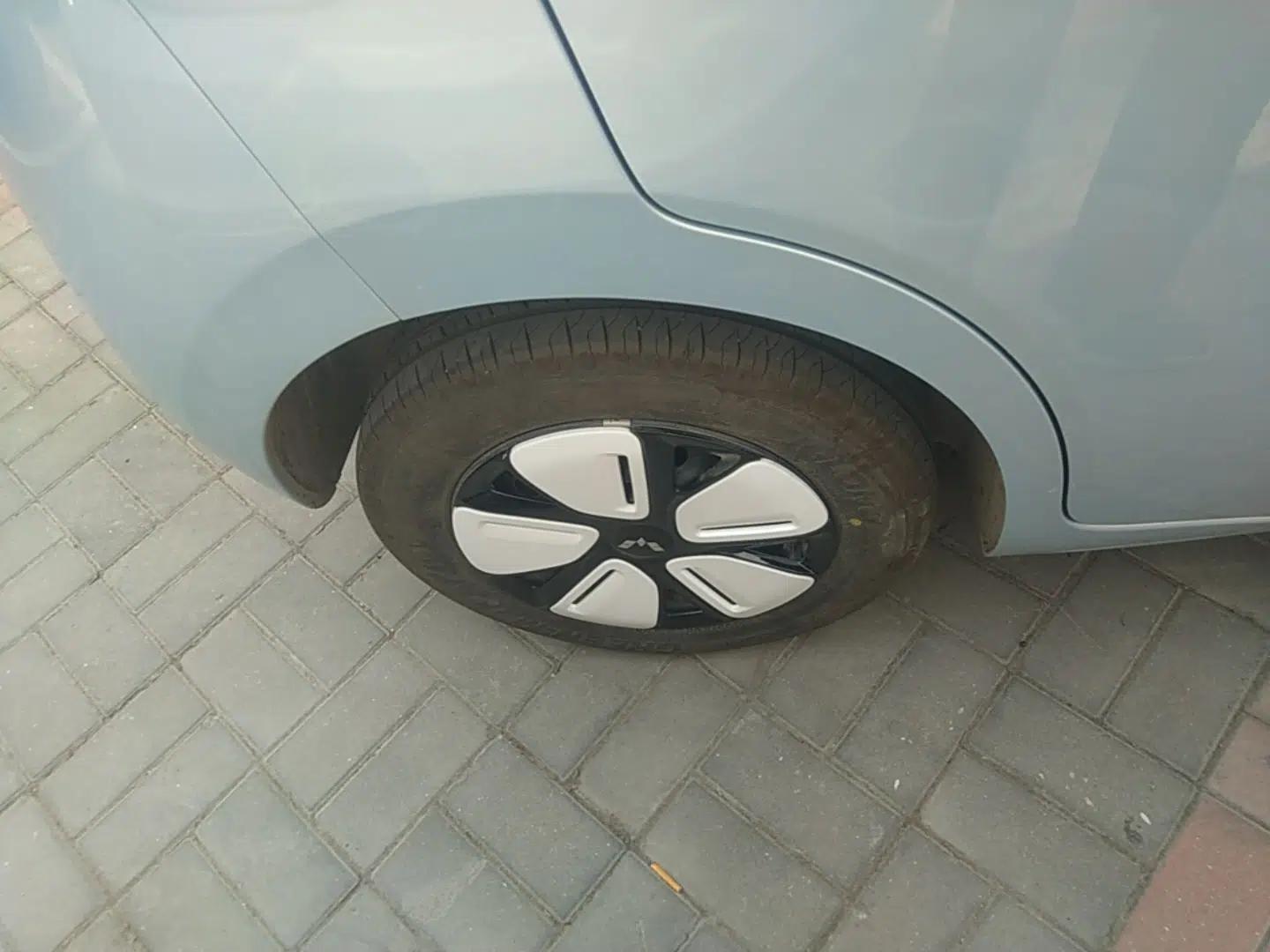 Wuling Hongguang MINIEV 2025 Four-Door Version Advanced Edition — миниатюра 10