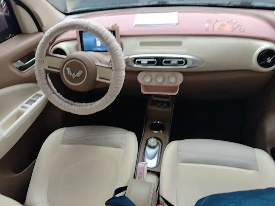Wuling Hongguang MINIEV 2025 Four-Door Version Advanced Edition — миниатюра 13