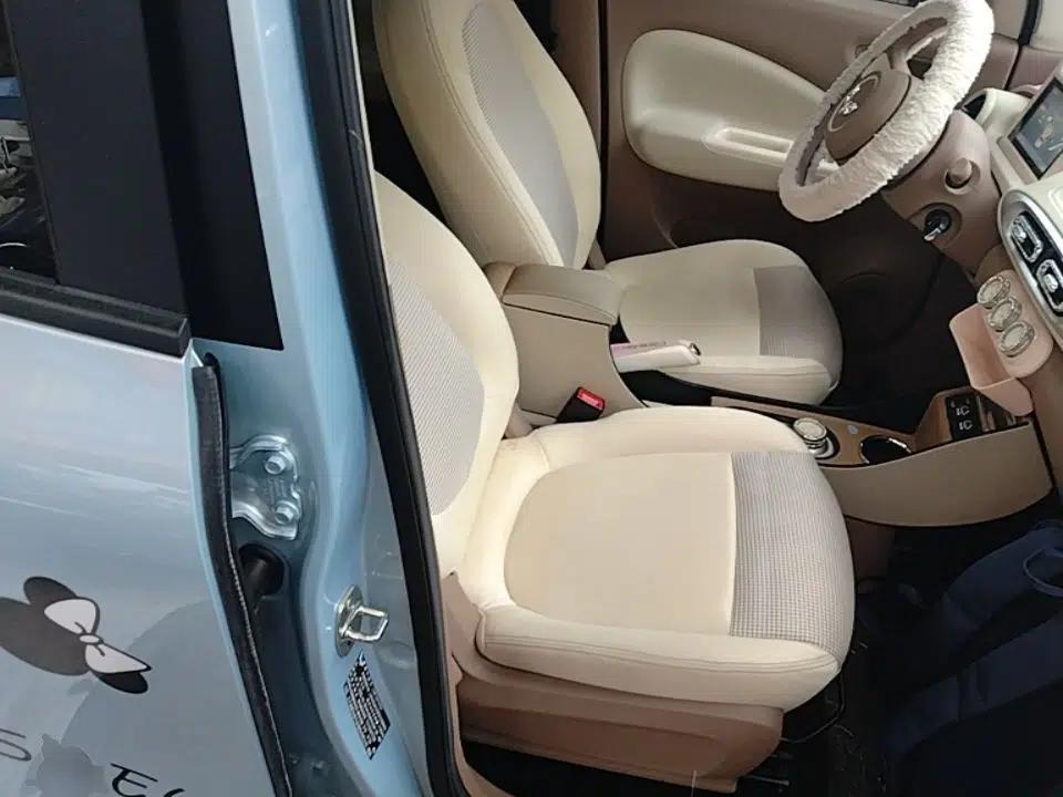 Wuling Hongguang MINIEV 2025 Four-Door Version Advanced Edition — миниатюра 23