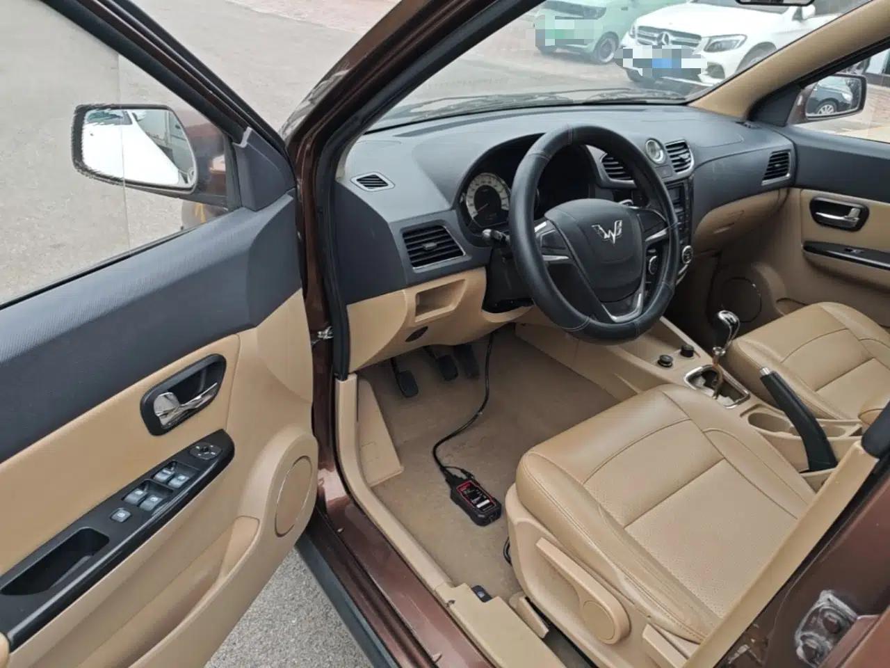Wuling Hongguang 2014 1.5L S Comfort Model — миниатюра 19