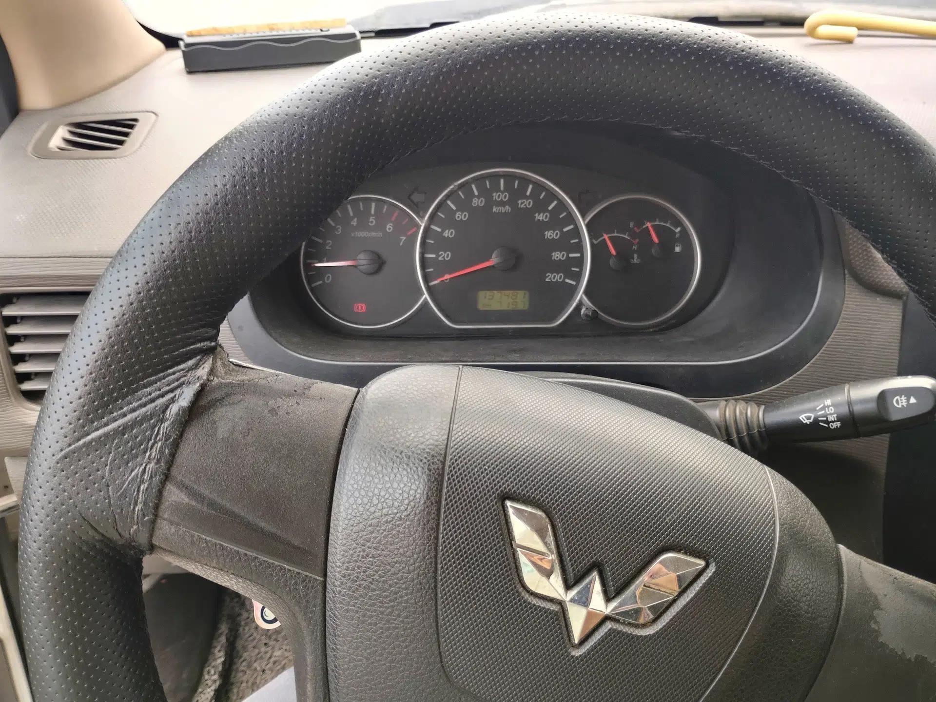 Wuling Hongguang 2016 1.5L Restyled S Comfort Version — миниатюра 12