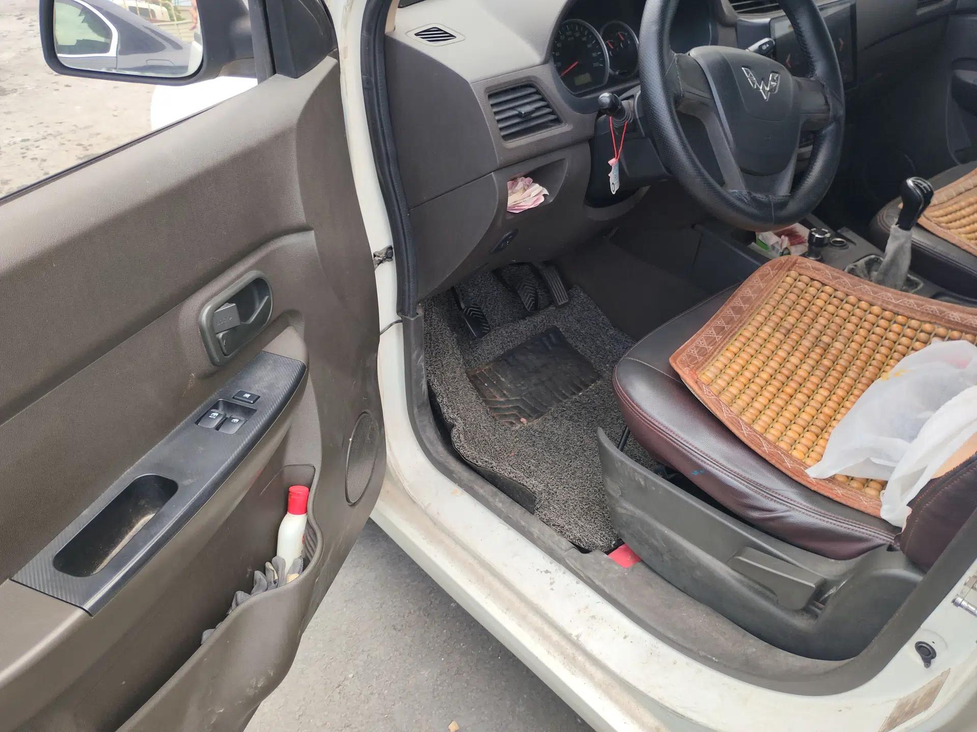 Wuling Hongguang 2016 1.5L Restyled S Comfort Version — миниатюра 17