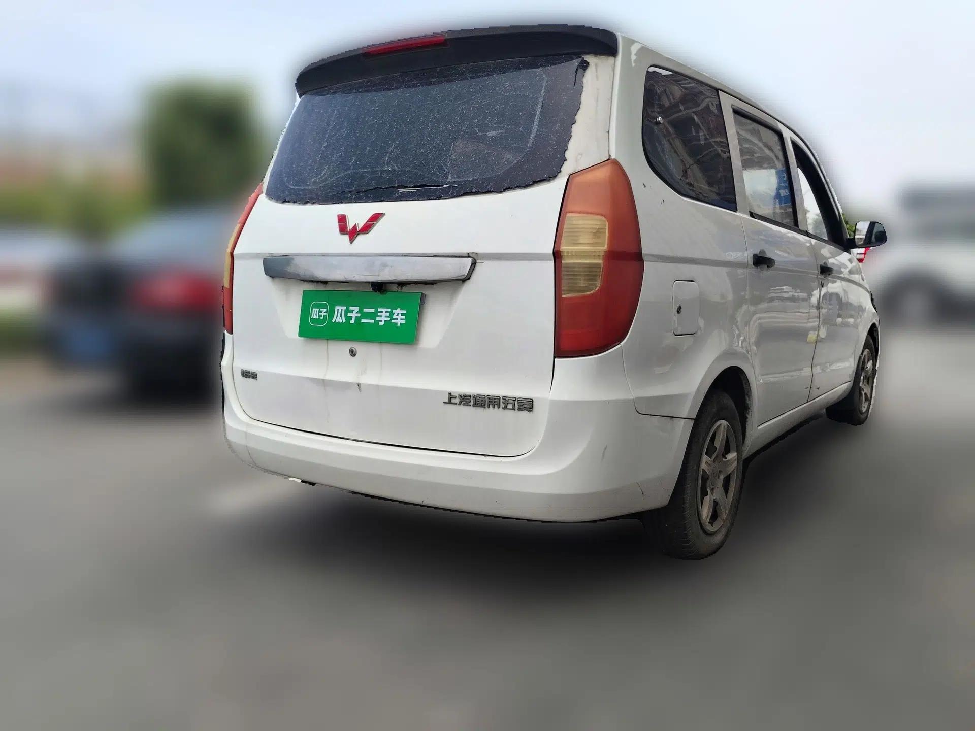 Wuling Hongguang 2016 1.5L Restyled S Comfort Version — миниатюра 6