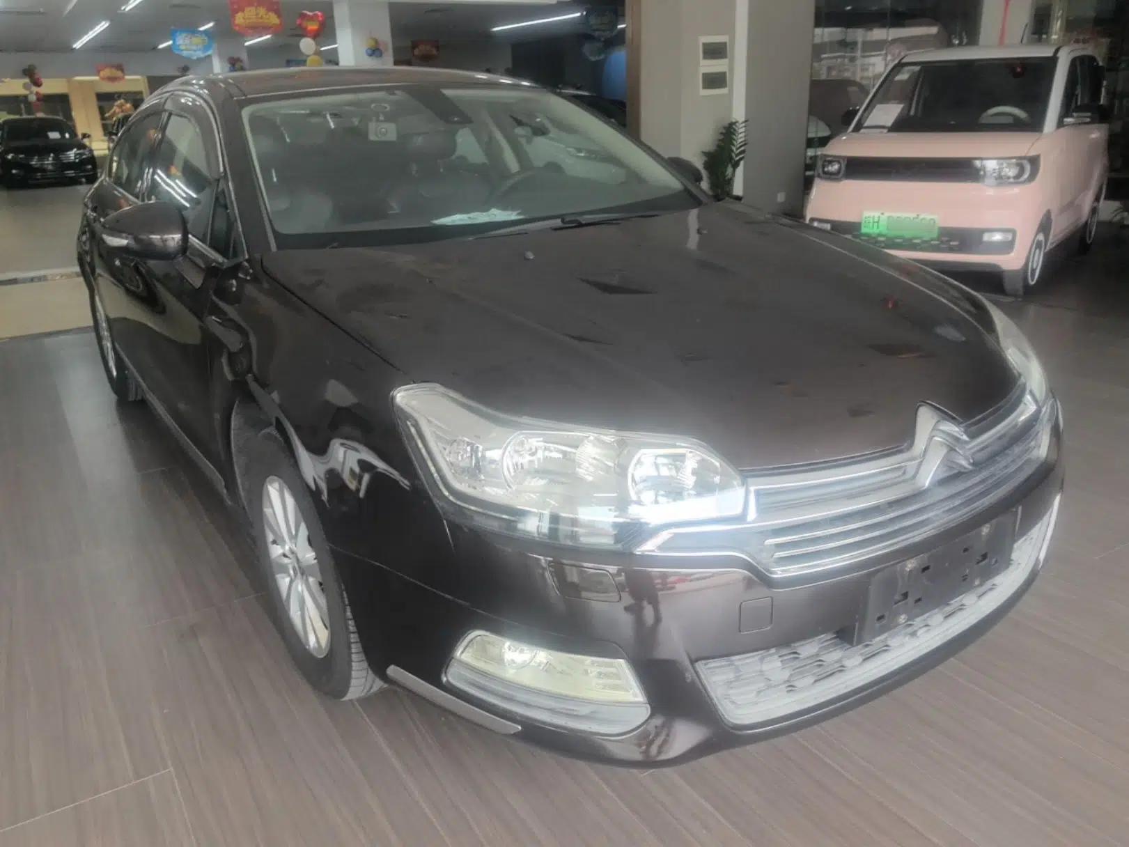 Citroen C5 2014 2.0L Automatic Luxury Edition — миниатюра 3