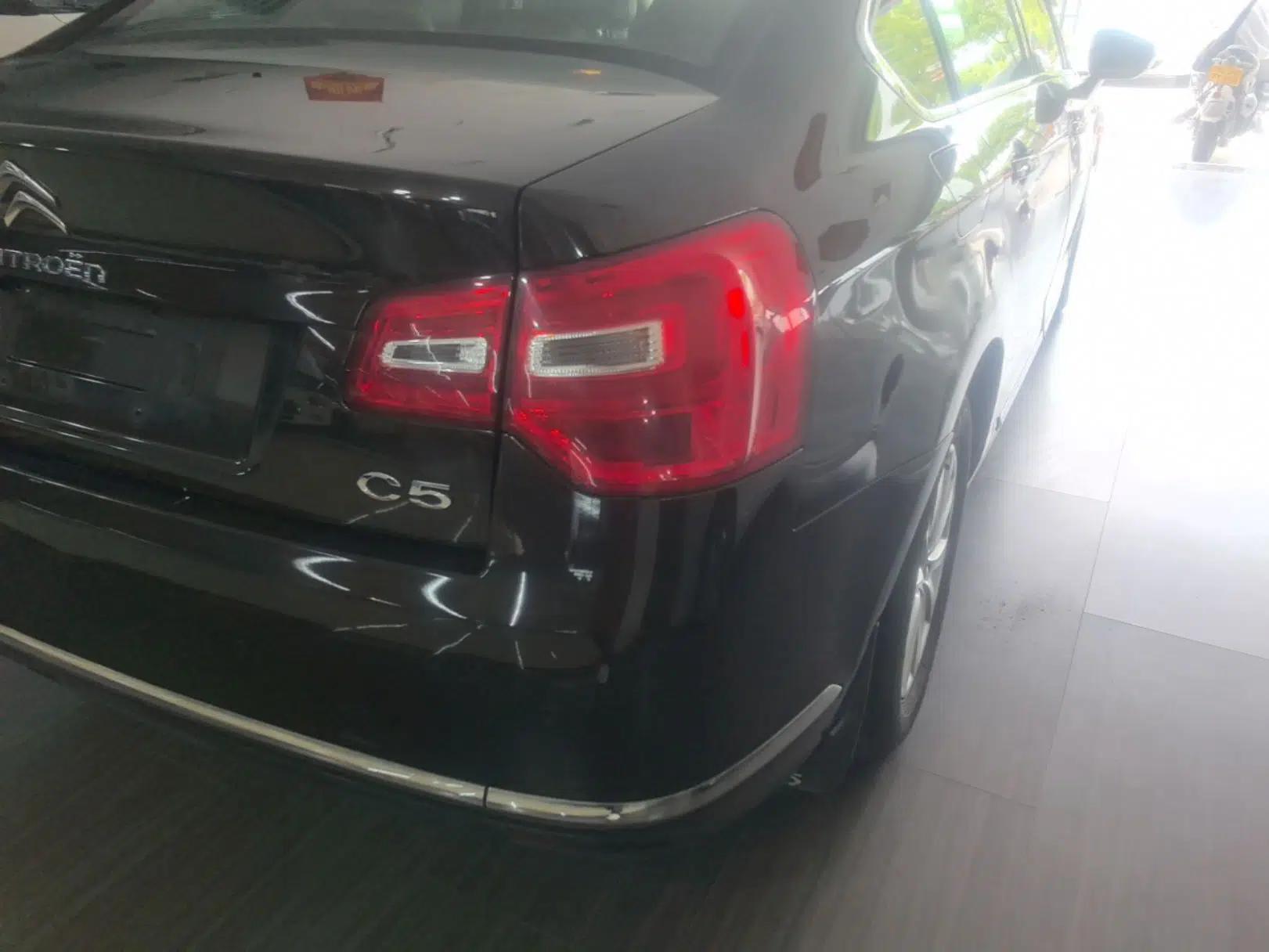 Citroen C5 2014 2.0L Automatic Luxury Edition — миниатюра 7