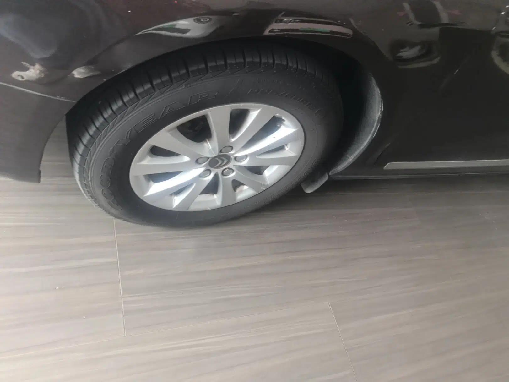 Citroen C5 2014 2.0L Automatic Luxury Edition — миниатюра 8