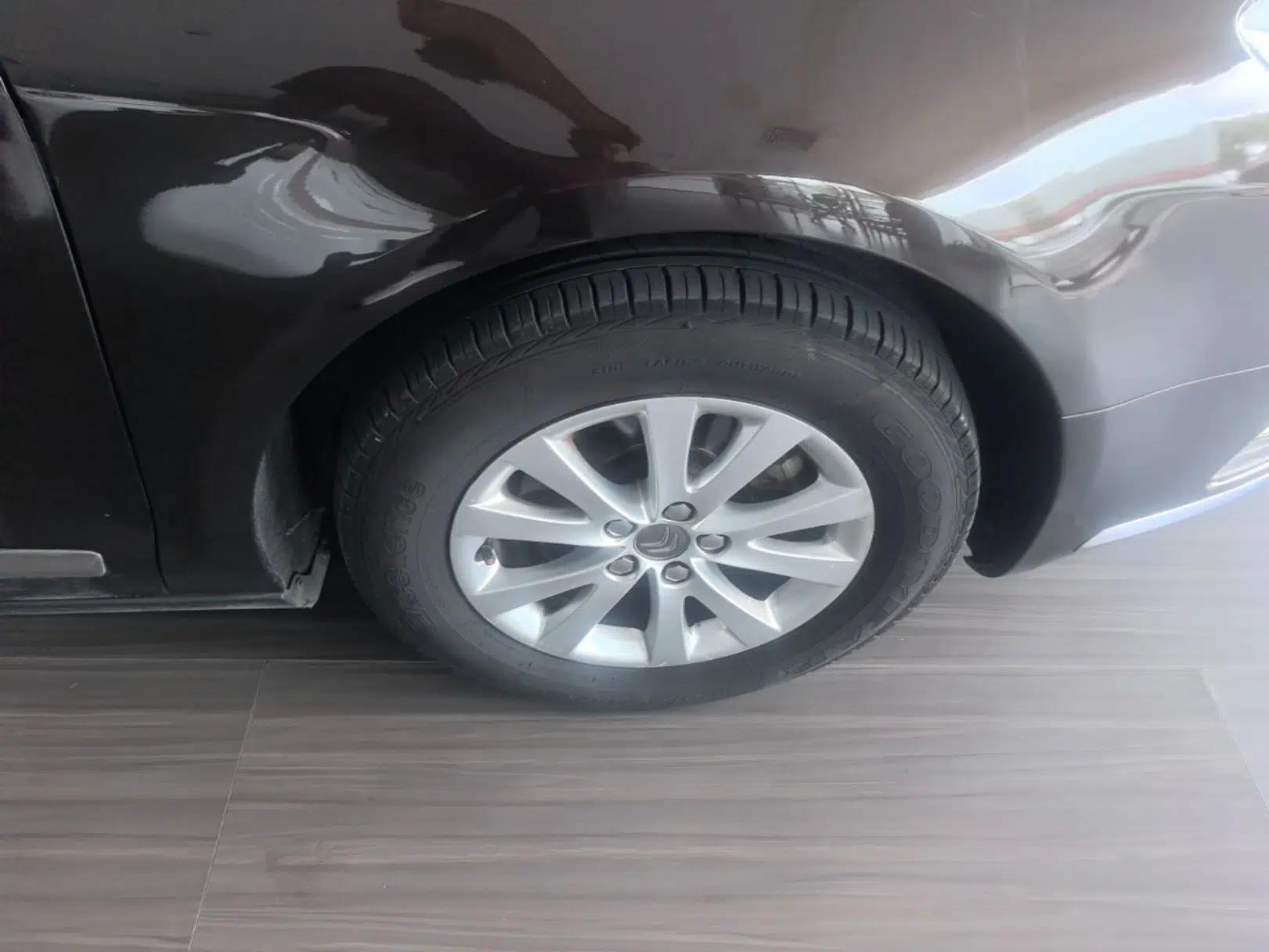 Citroen C5 2014 2.0L Automatic Luxury Edition — миниатюра 10