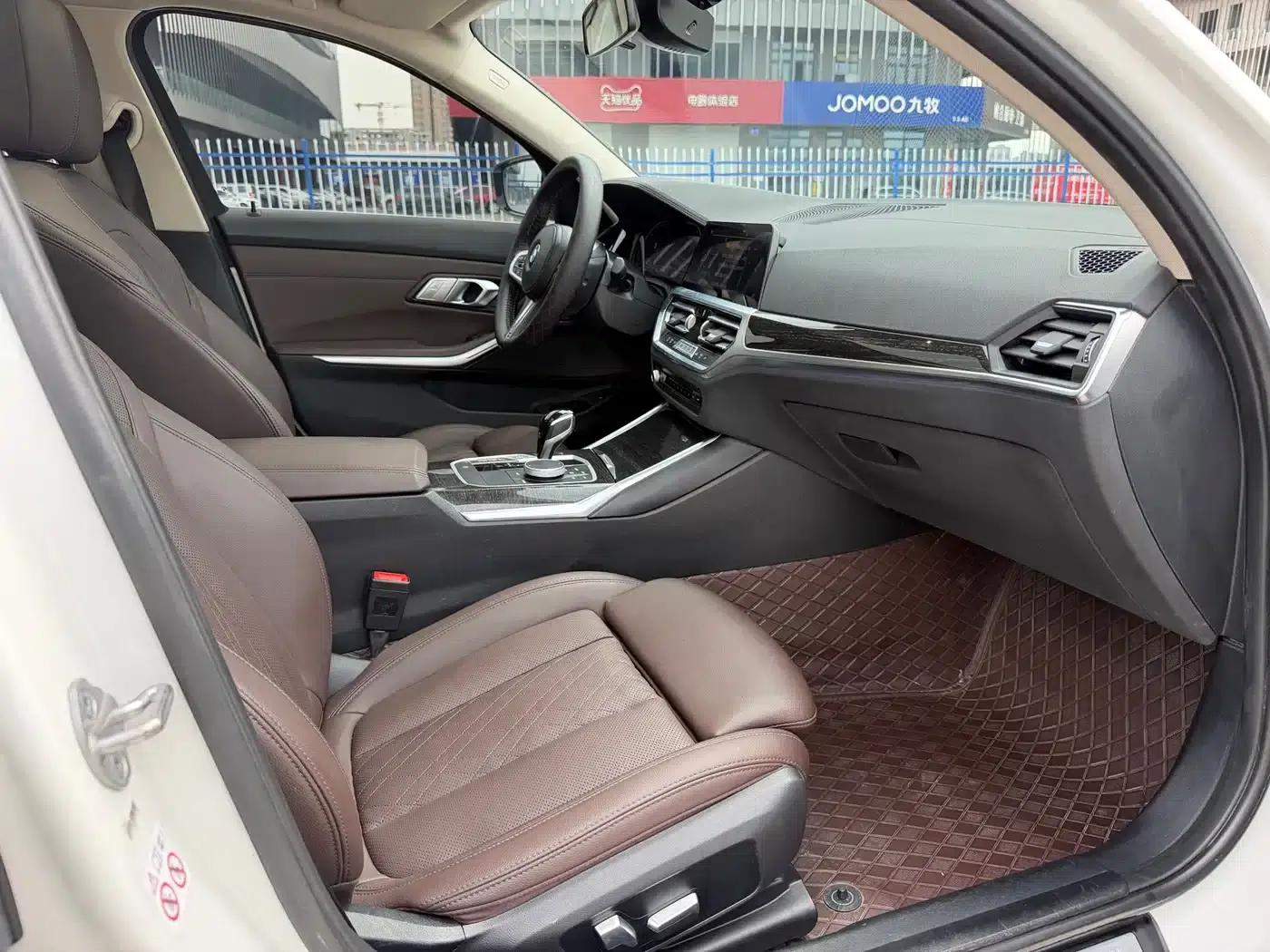2022 BMW 3 Series 325Li M Sport Package — миниатюра 19