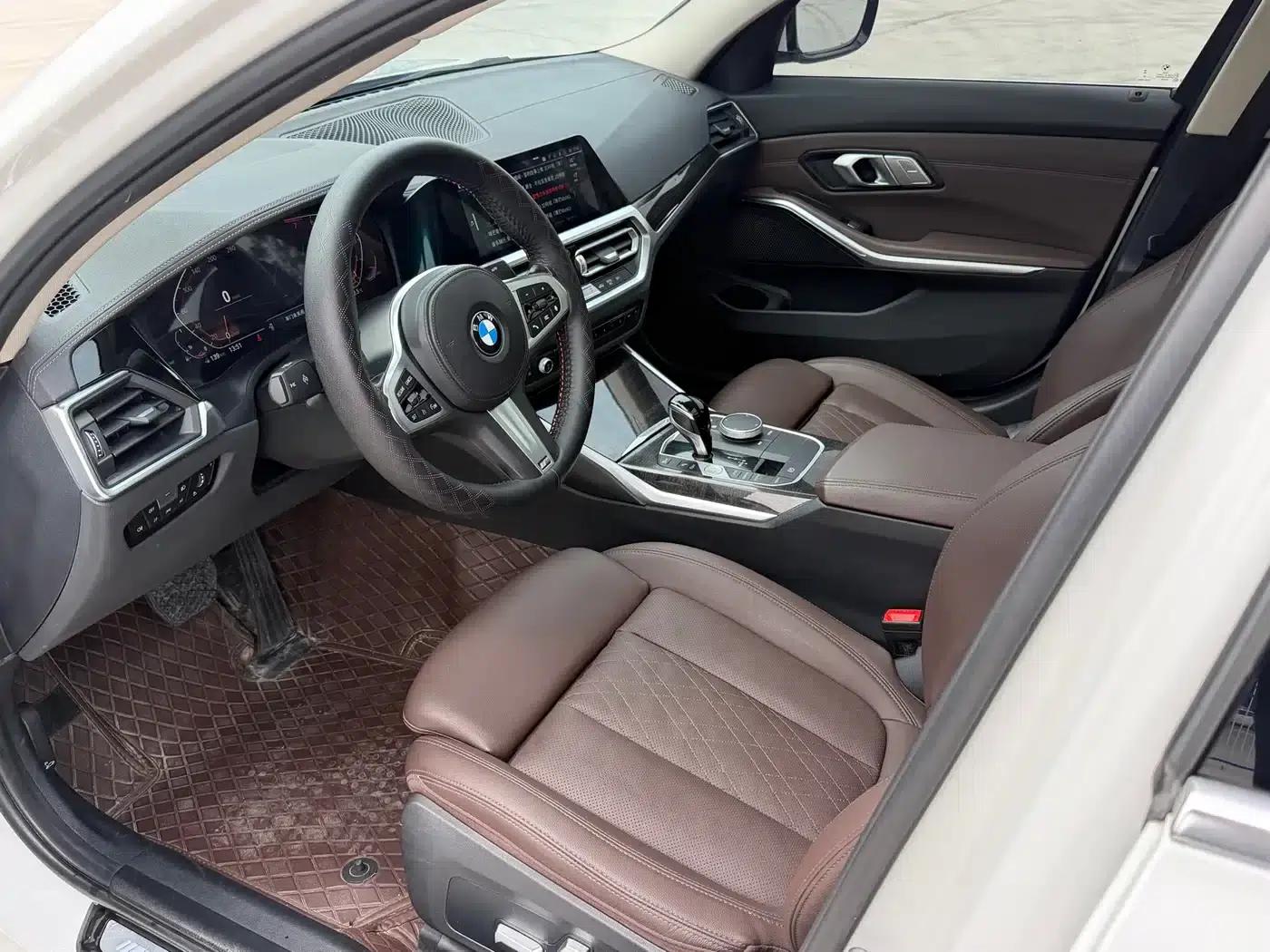 2022 BMW 3 Series 325Li M Sport Package — миниатюра 4