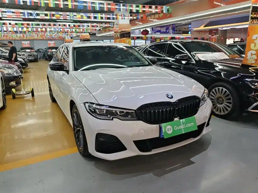 2020 BMW 3 Series 325Li M Sport Shadow Edition — миниатюра 4
