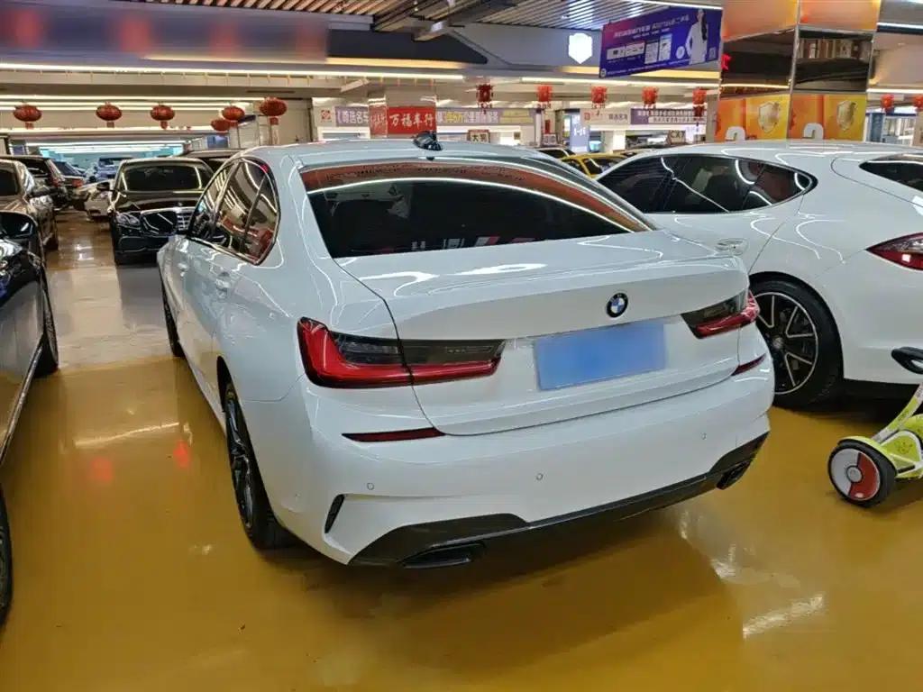 2020 BMW 3 Series 325Li M Sport Shadow Edition — миниатюра 5