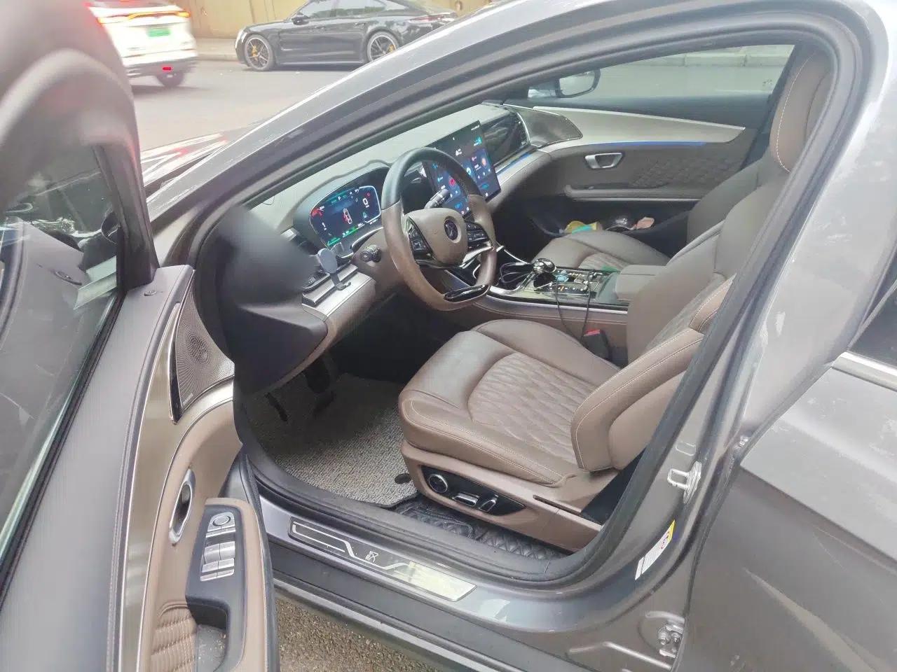 BYD Han 2023 EV Champion Edition 605KM Front-Drive Premium Model — миниатюра 19