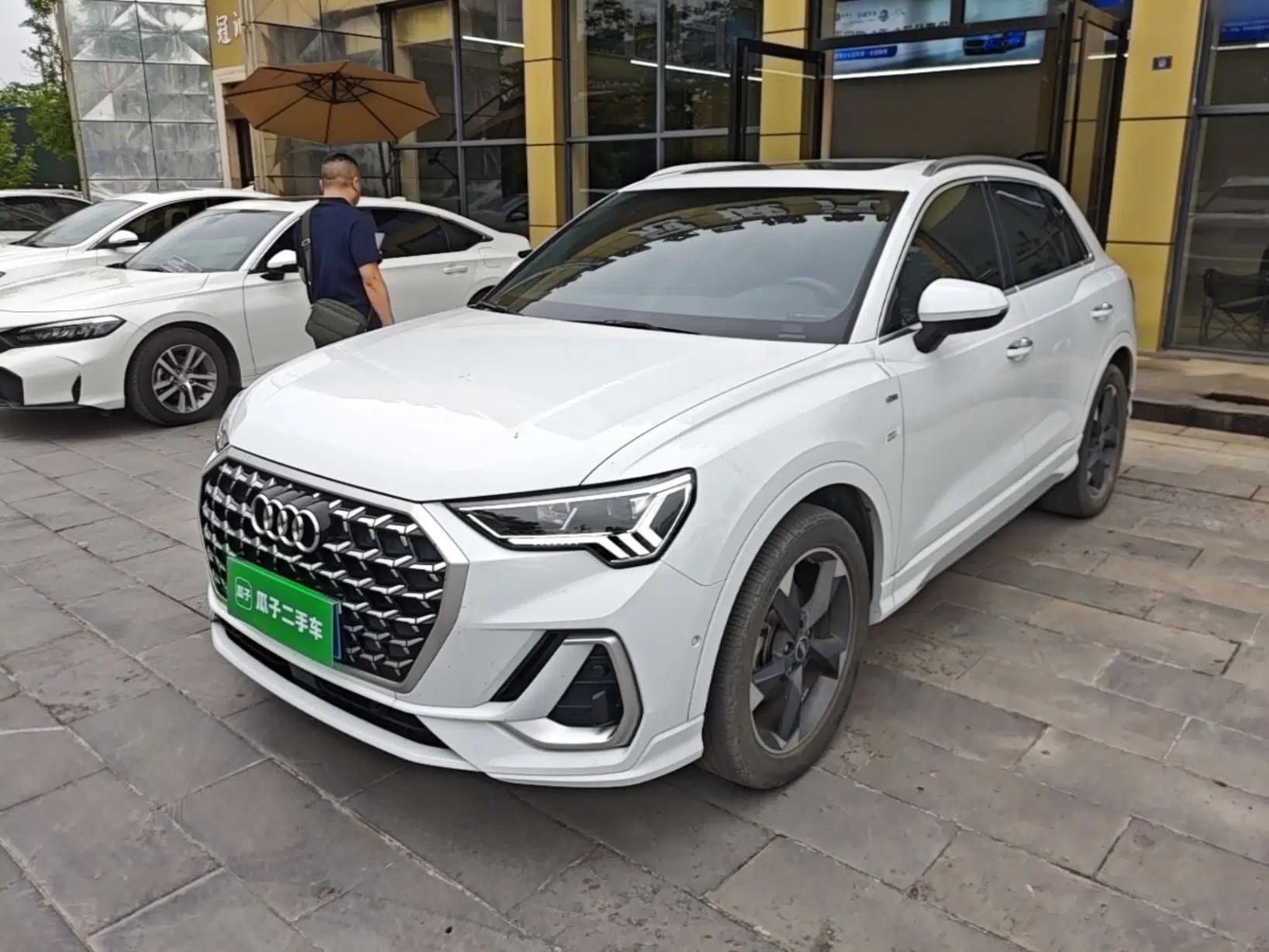 Audi Q3 2024 35 TFSI Fashion Dynamic Edition — миниатюра 1