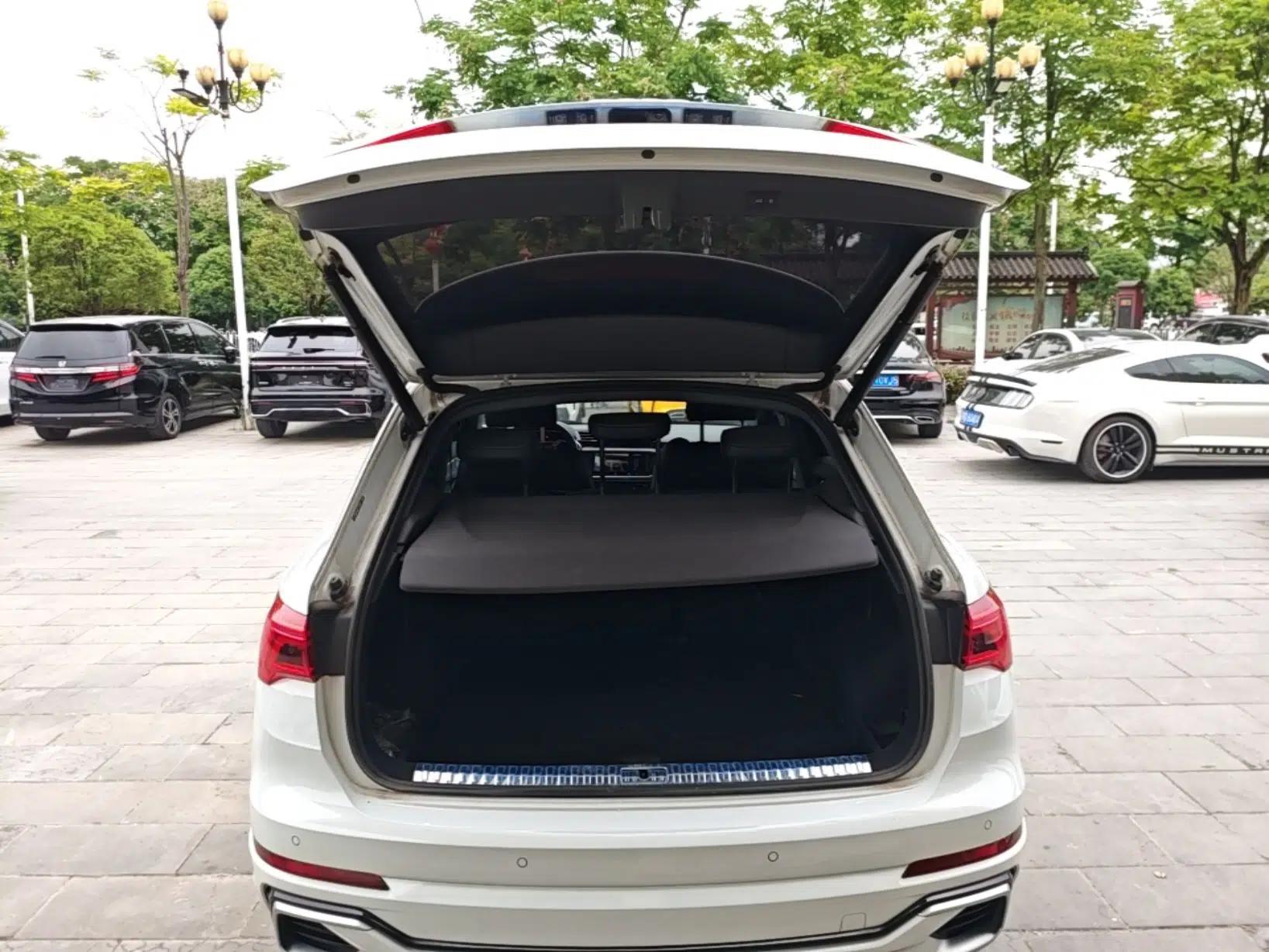 Audi Q3 2024 35 TFSI Fashion Dynamic Edition — миниатюра 22